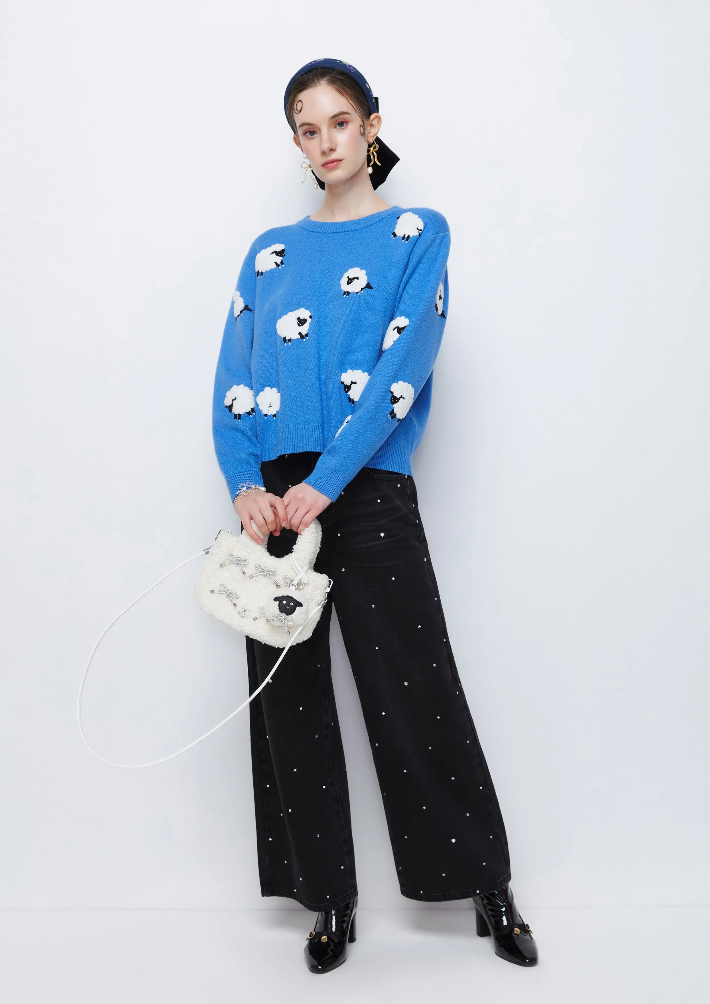 Sheep Field Pullover Fluffy Dreamer Collection