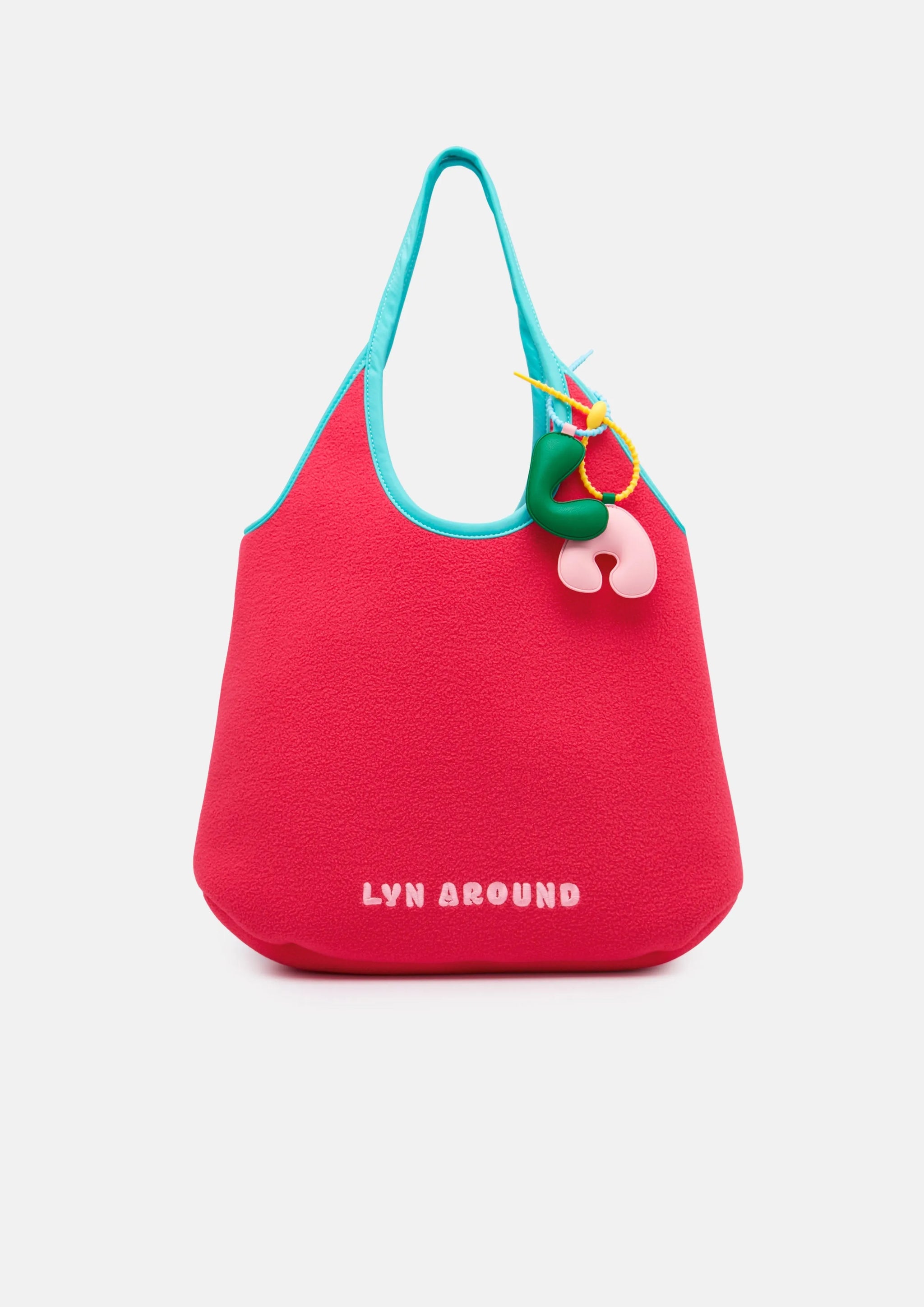 สร้างสไตล์ที่โดดเด่นด้วย Bonne Tote Bag | ช้อป Lyn around ออนไลน์ 