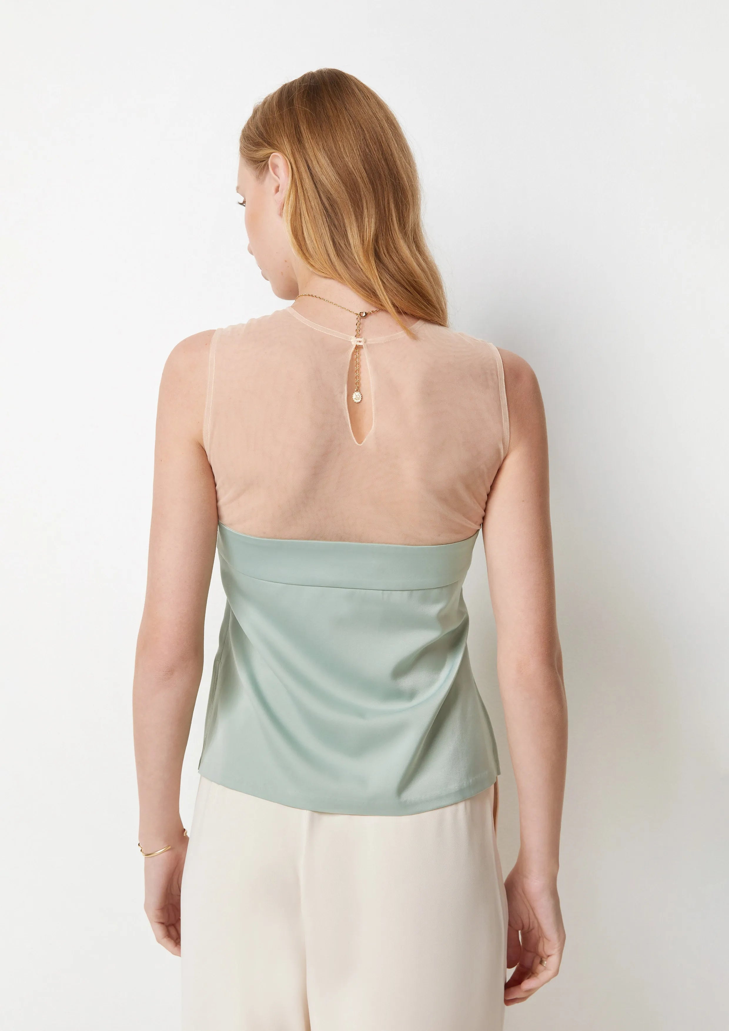 Graceful Whisper Sleeveless Top Pas De Deux