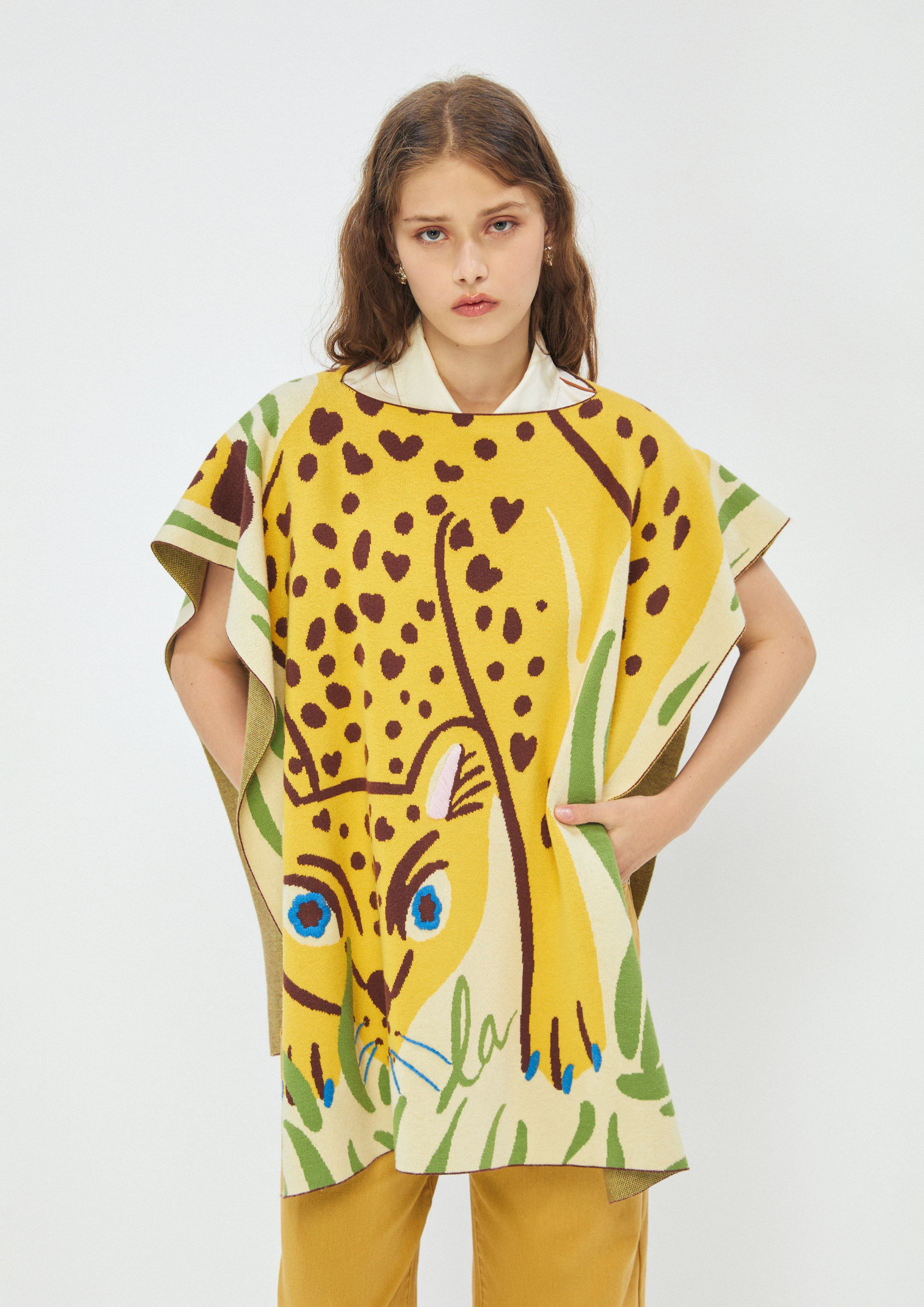 Leopard Graphic Knit Vest