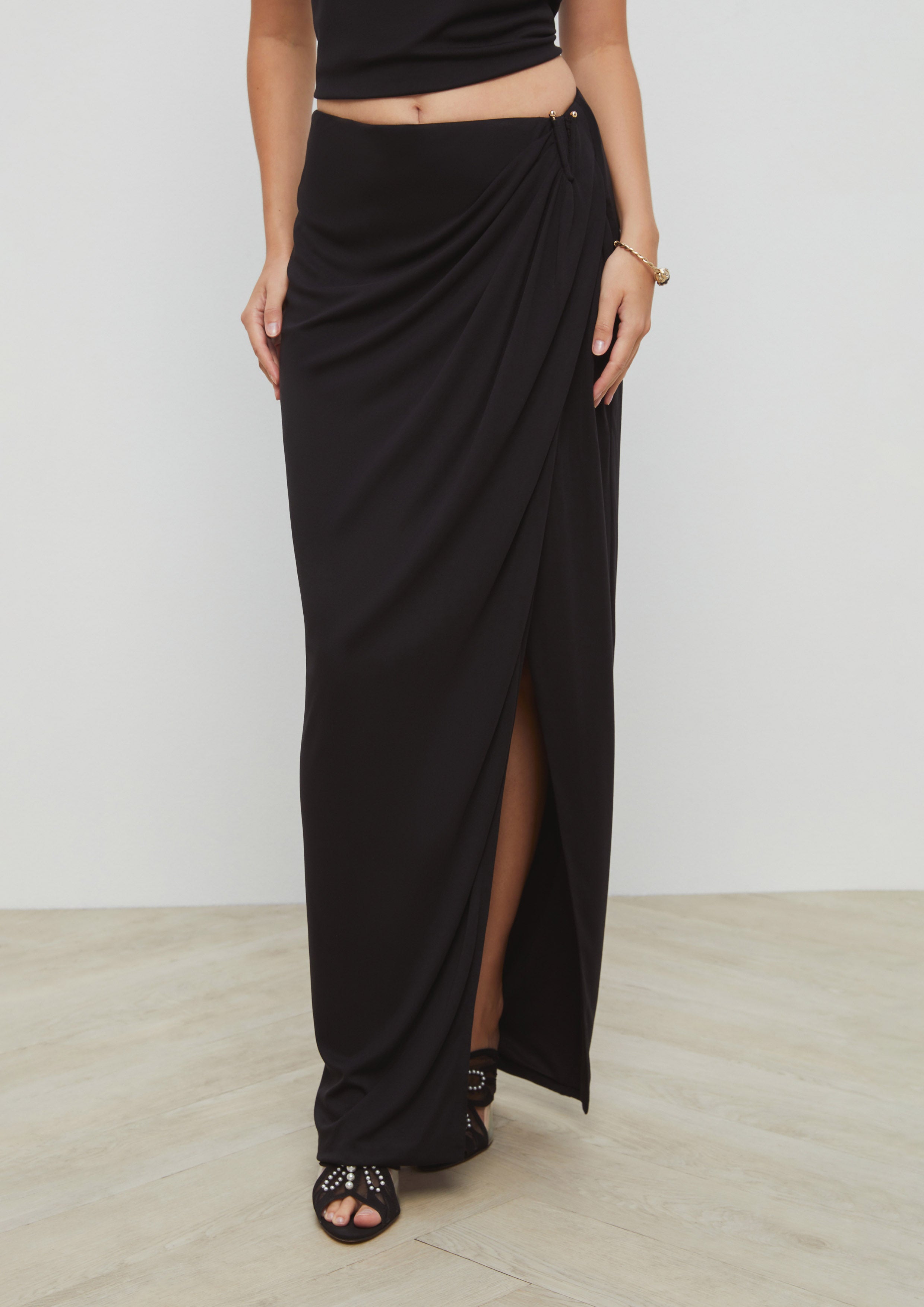 Drape Skirt Eclipse Garden