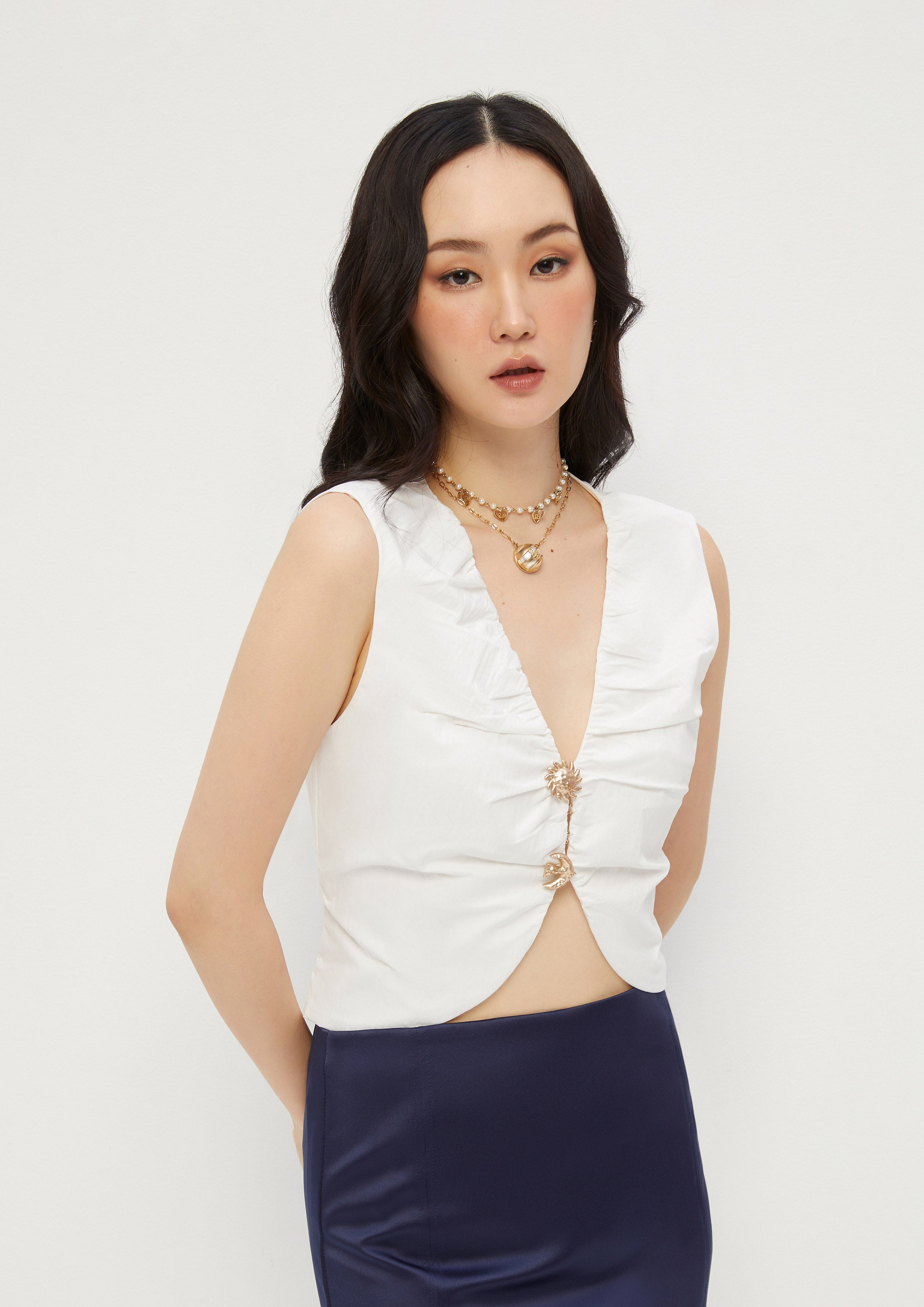 Sleeveless Crop Top Wild Encounters