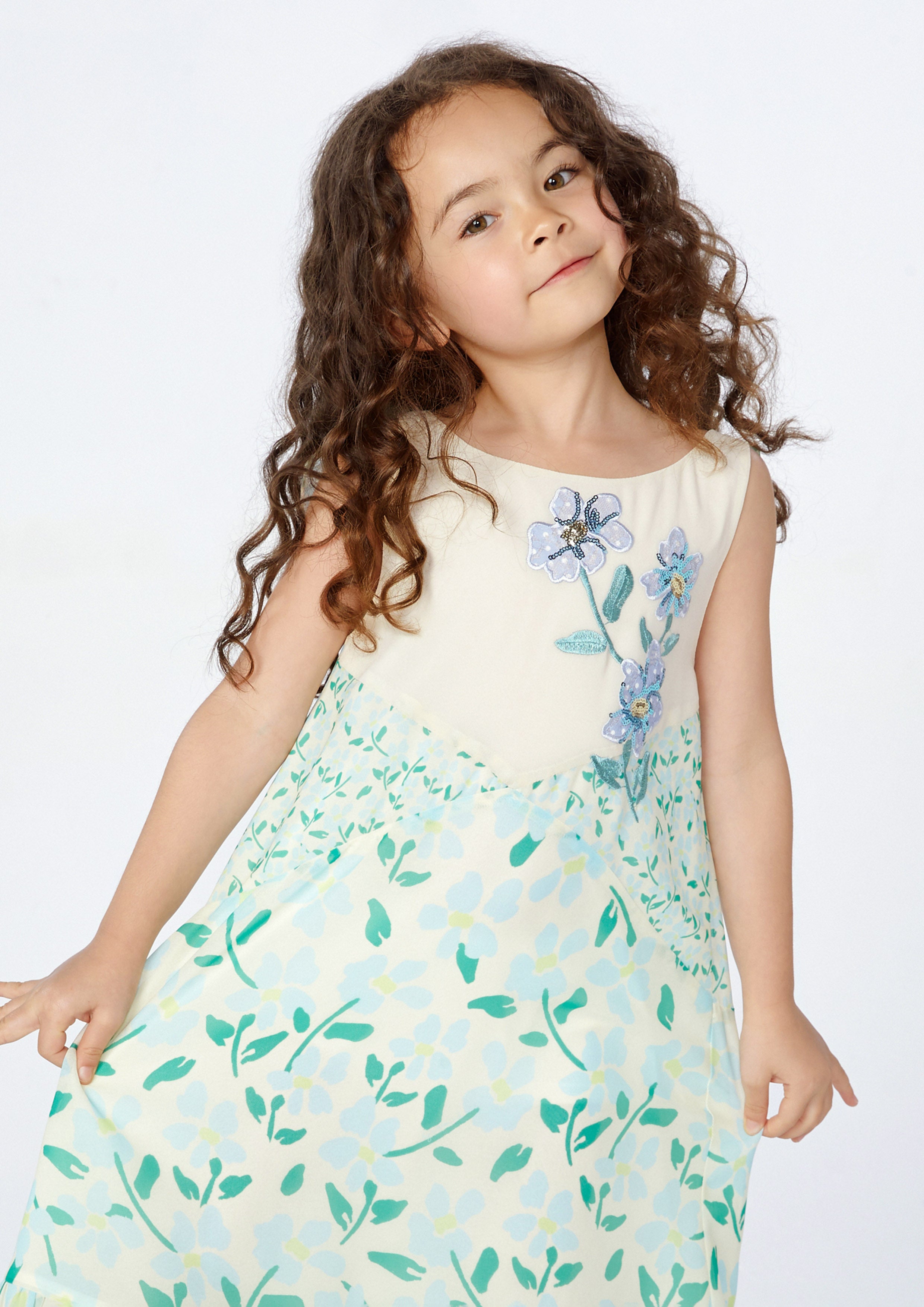 Floral Embellished Sleeveless Dress Adventure Awaits