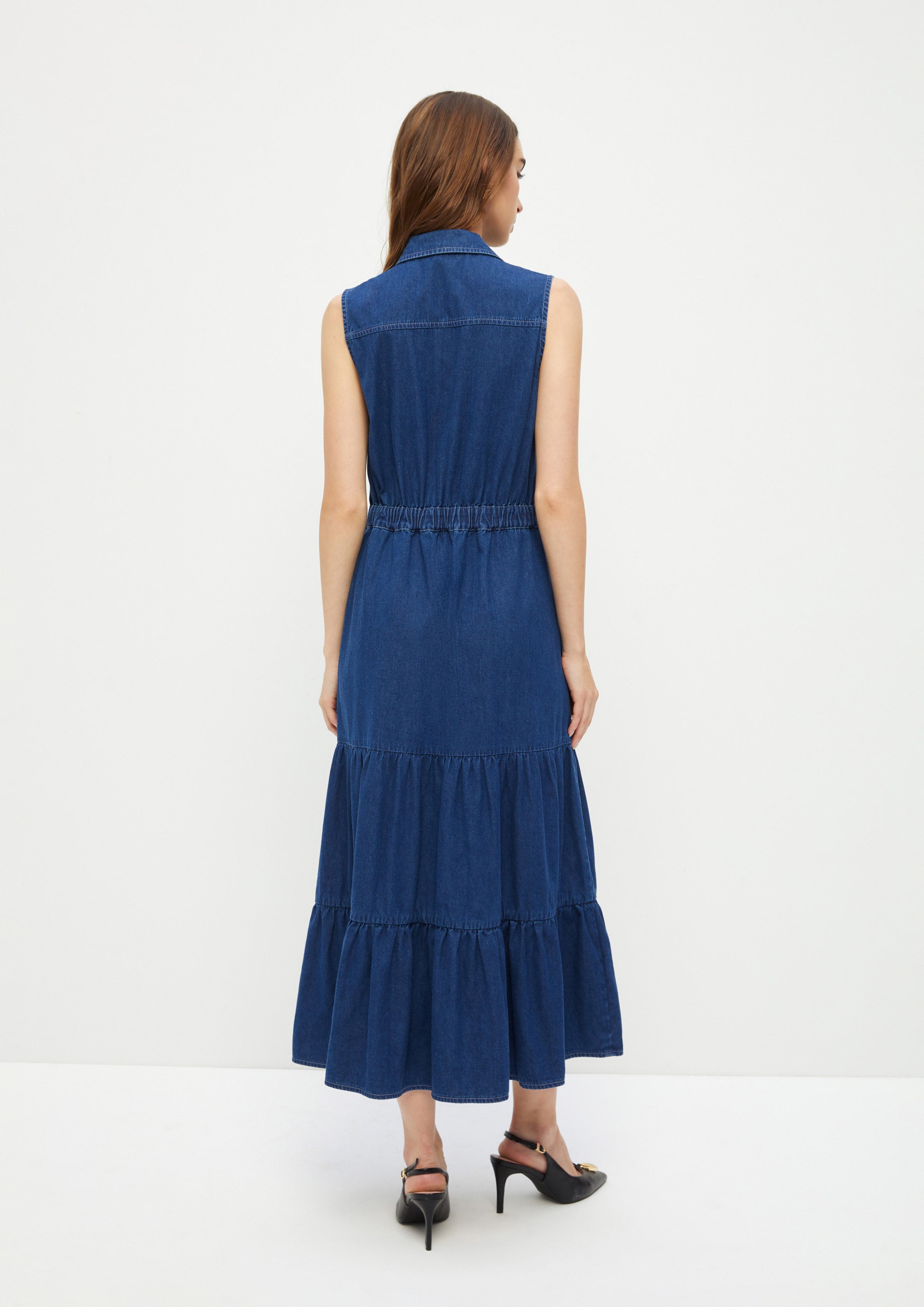 Sleeveless Tiered Skirt Dress The Eyes of Jungle