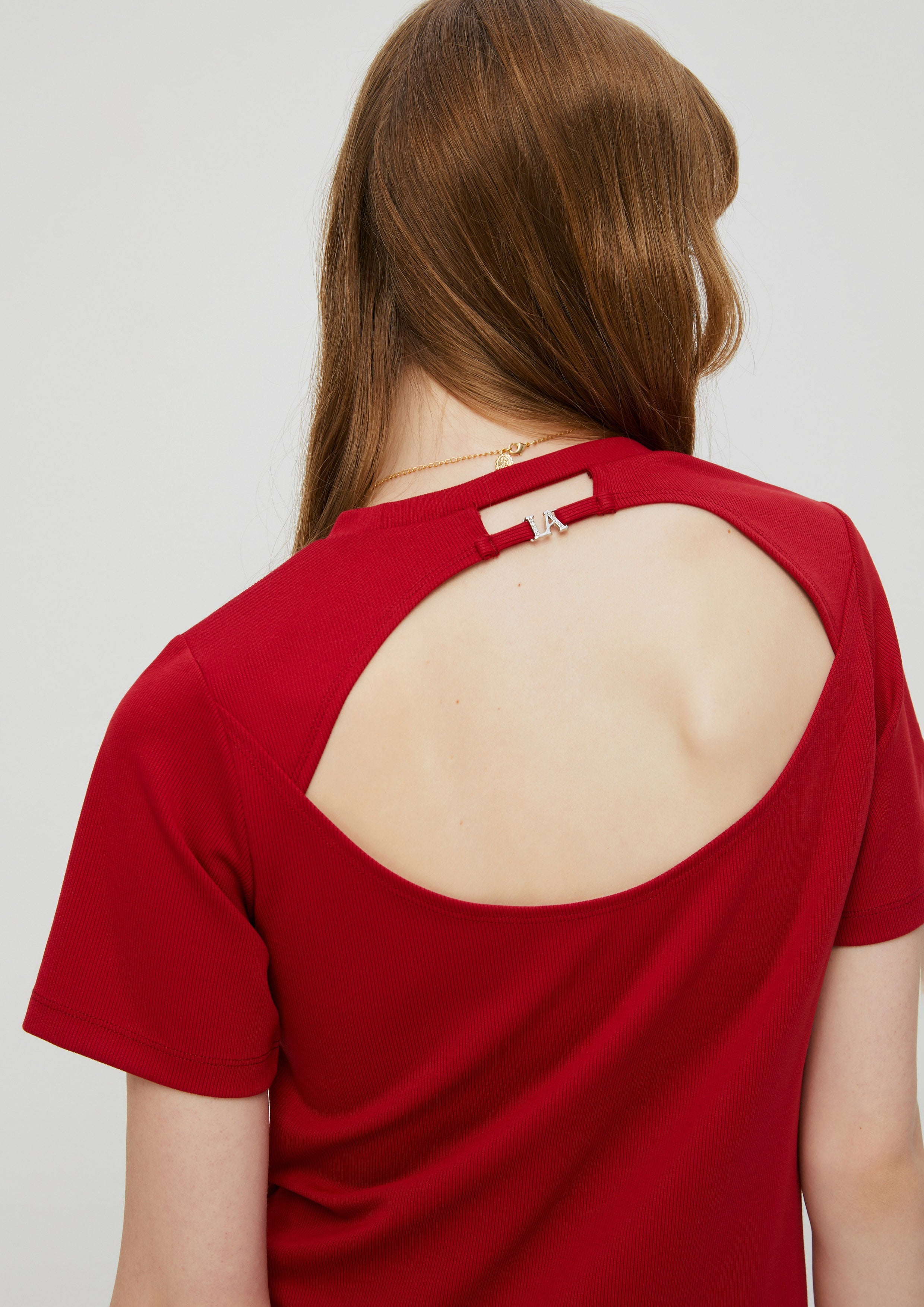 เสื้อแขนสั้นแต่งคัตเอาท์ด้านหลัง คอลเลกชัน Woodland Wonderlust