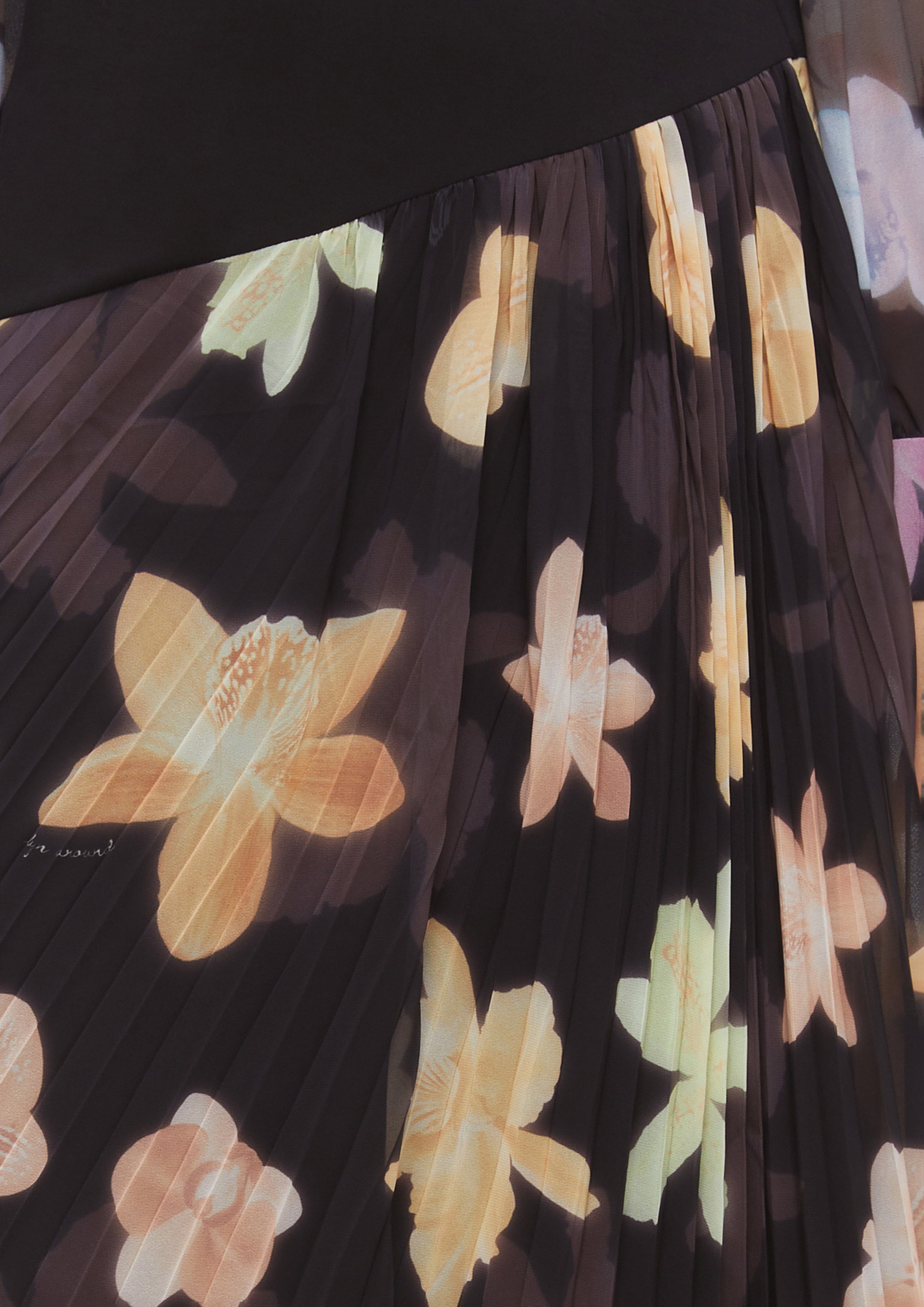 Floral Print Pleated Skirt Eclipse Garden