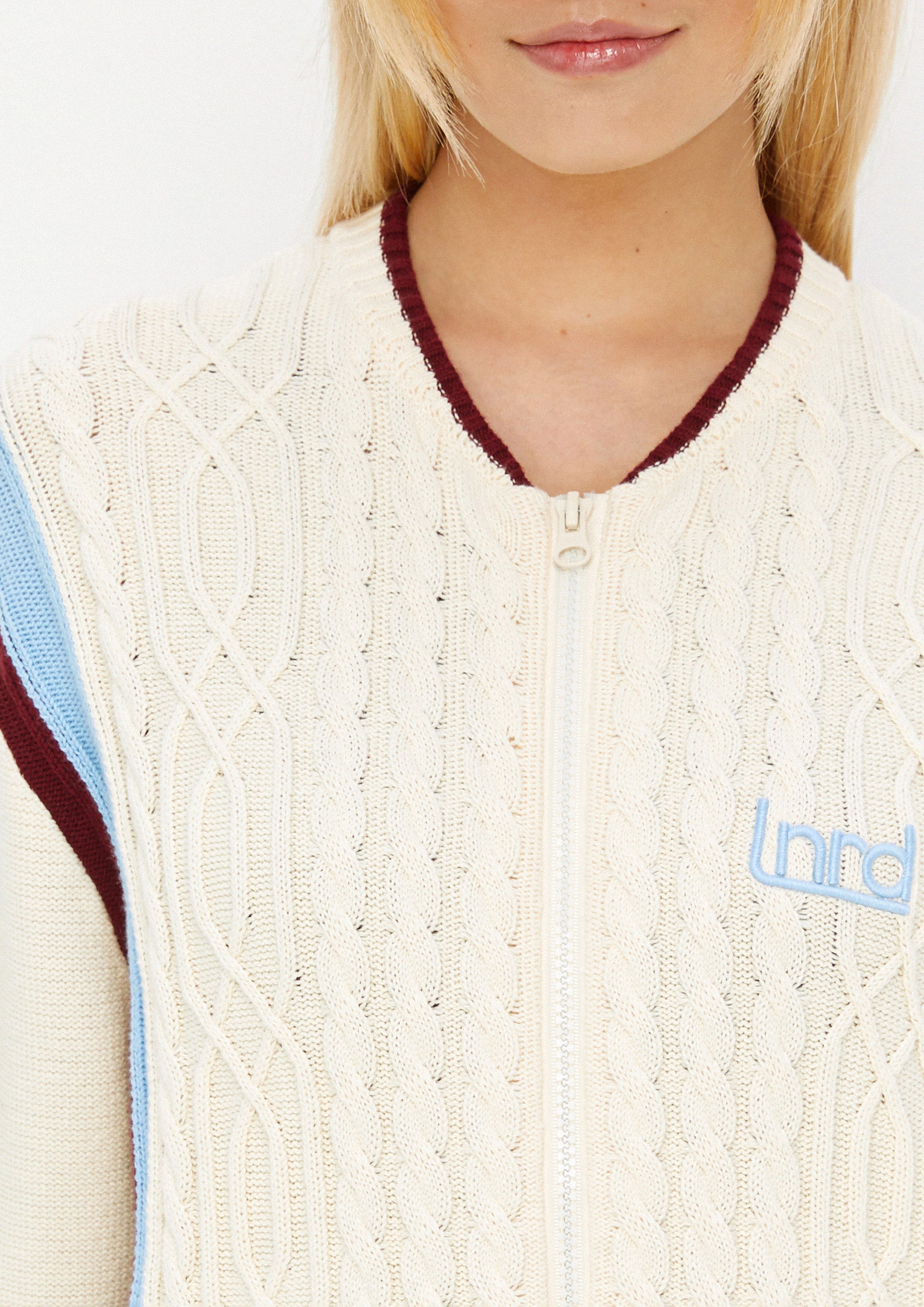 Cable Knit Long Sleeve Jumper No Wall