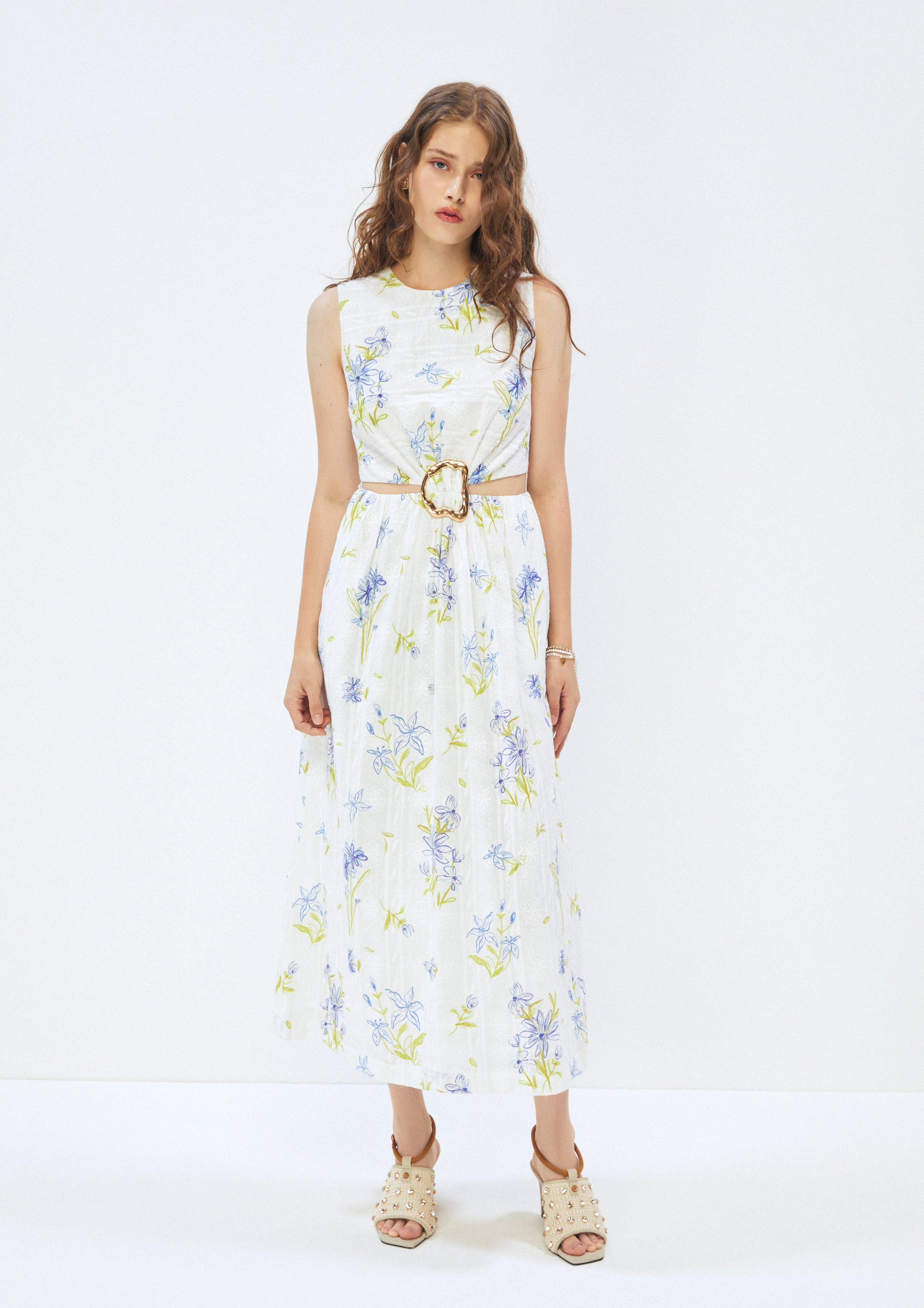 Floral Print Sleeveless Dress Adventure Awaits