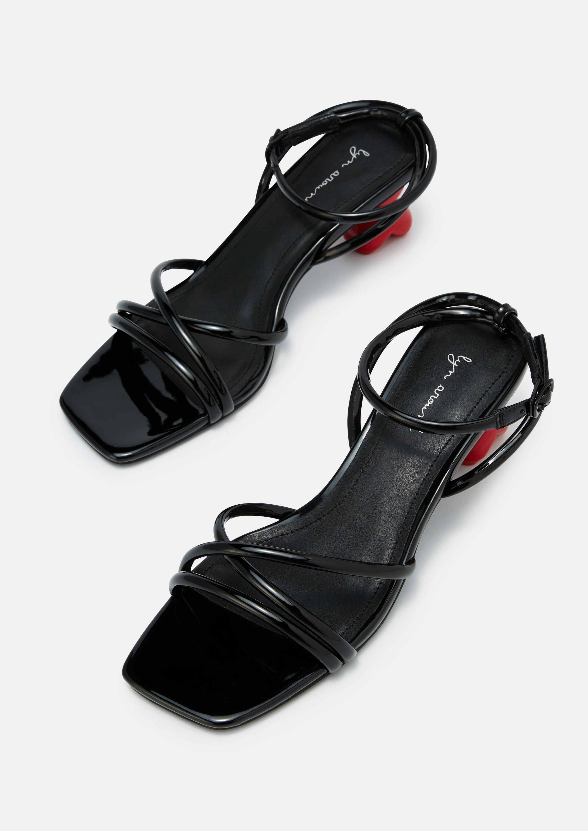 รองเท้าส้นสูง Orter