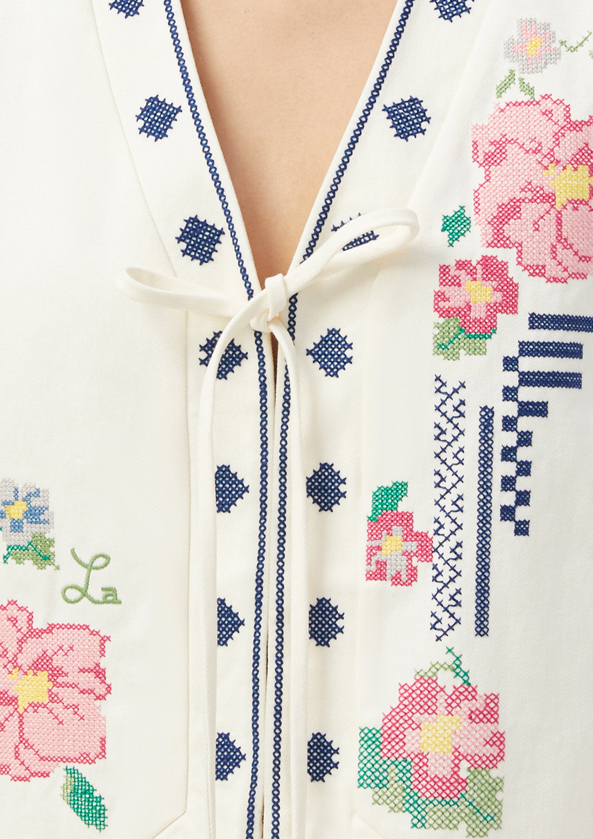 เสื้อกั๊ก ปักลายดอกไม้ ครอสติช Scandi Folk Art