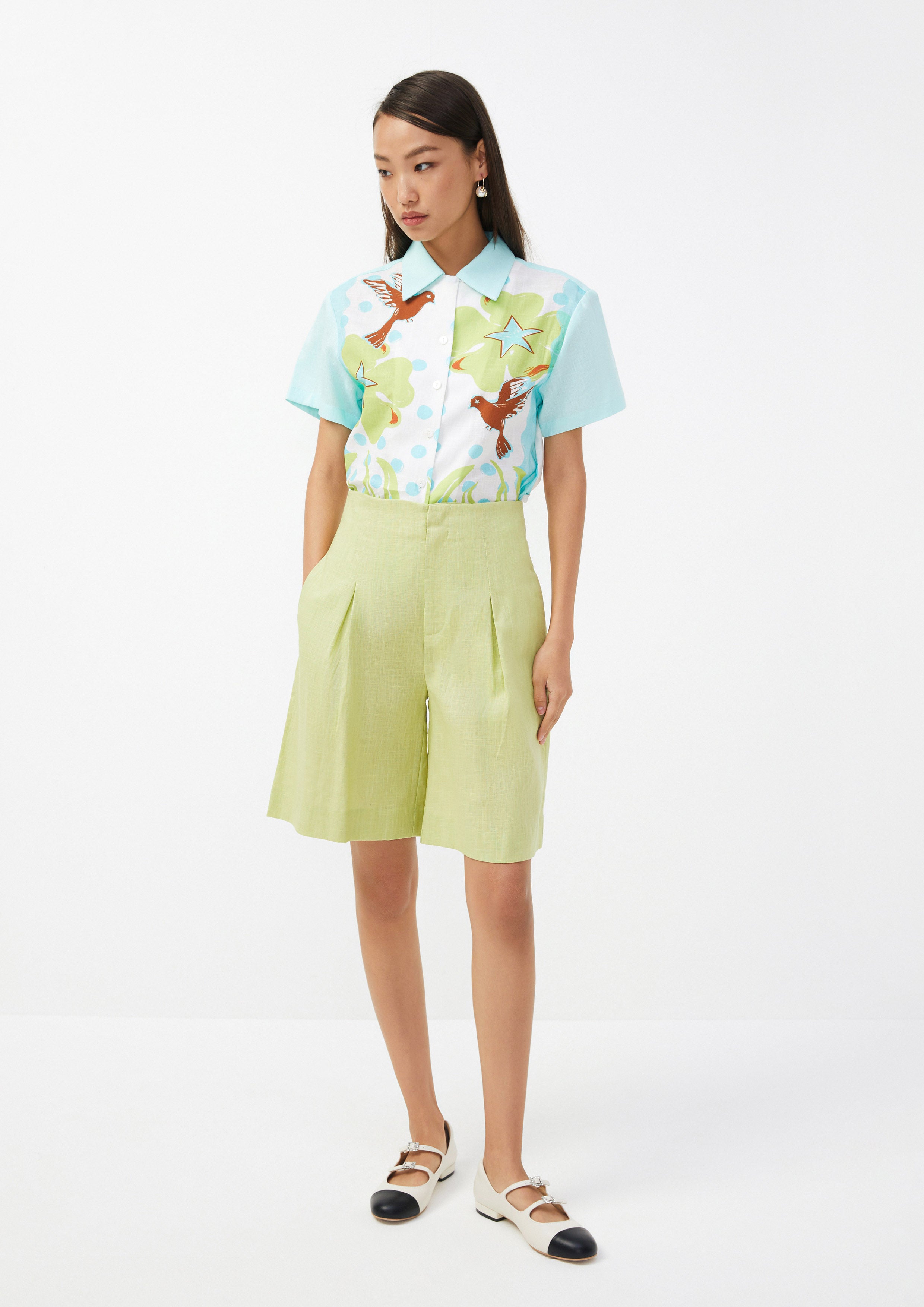 Pleated High-Waisted Shorts Ember Mirage