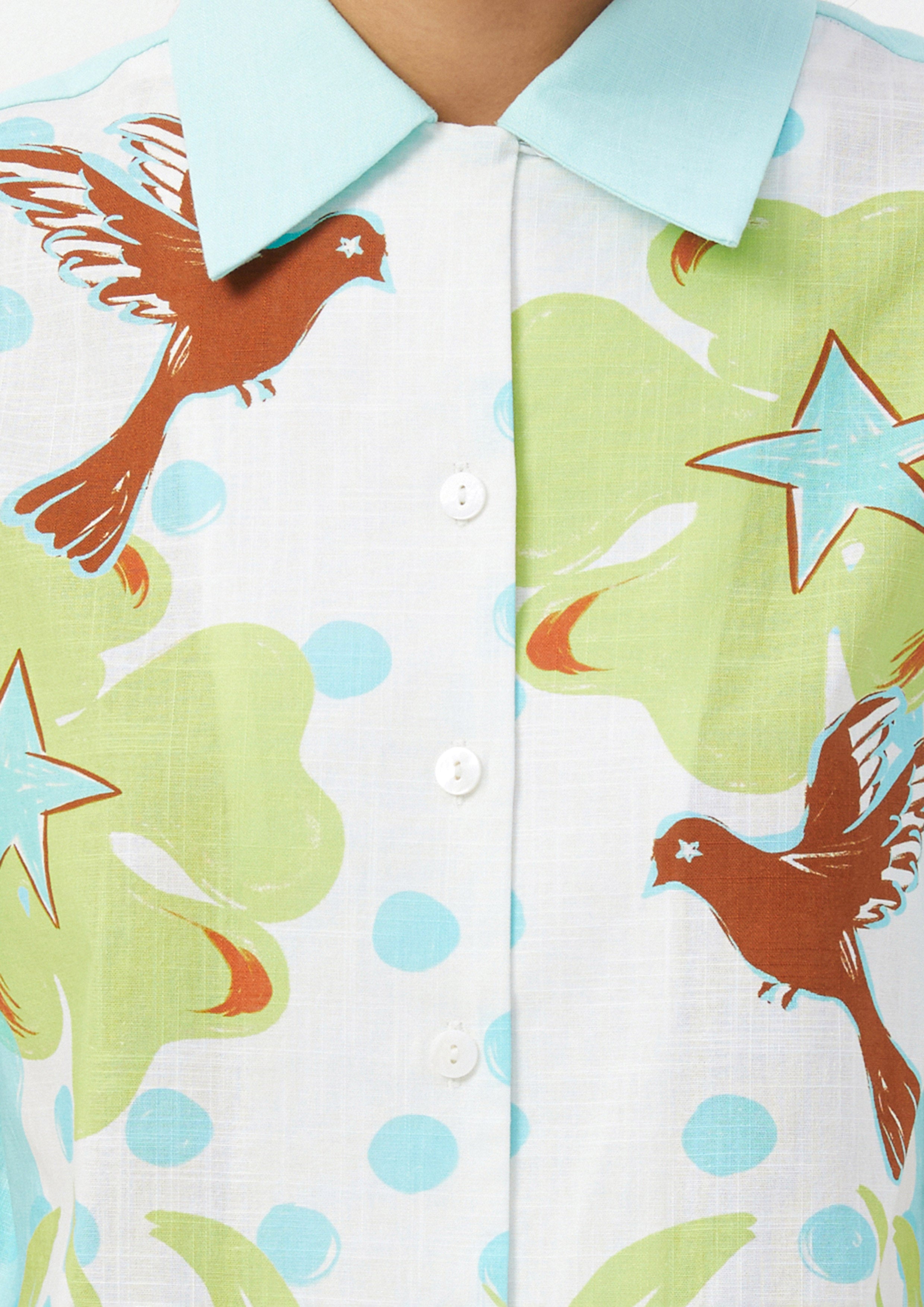 เสื้อเชิ้ต แขนสั้น พิมพ์ลายปักนกและดาว Ember Mirage