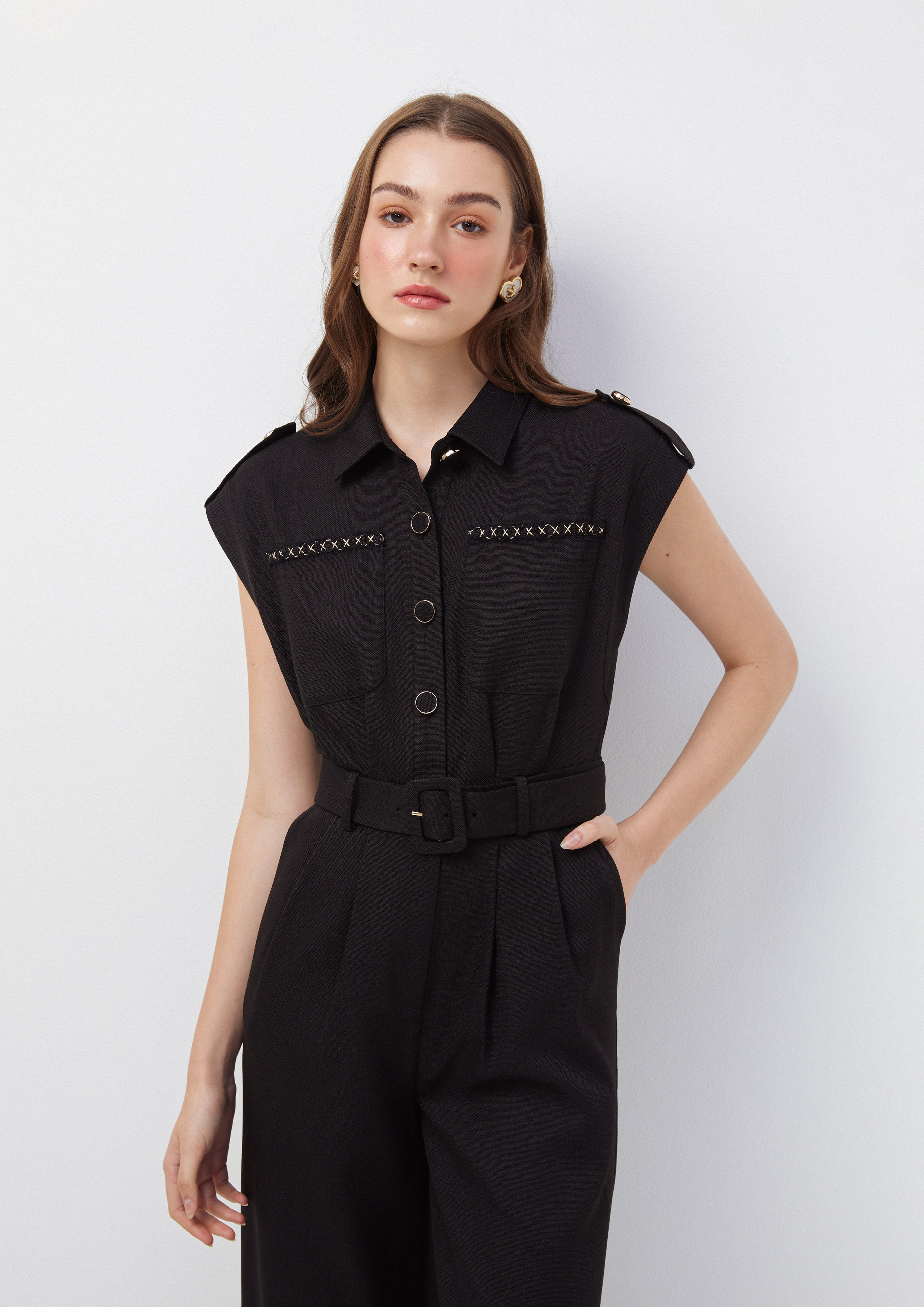 จั๊มป์สูท แขนกุด แต่งเข็มขัด Time To Grown Up