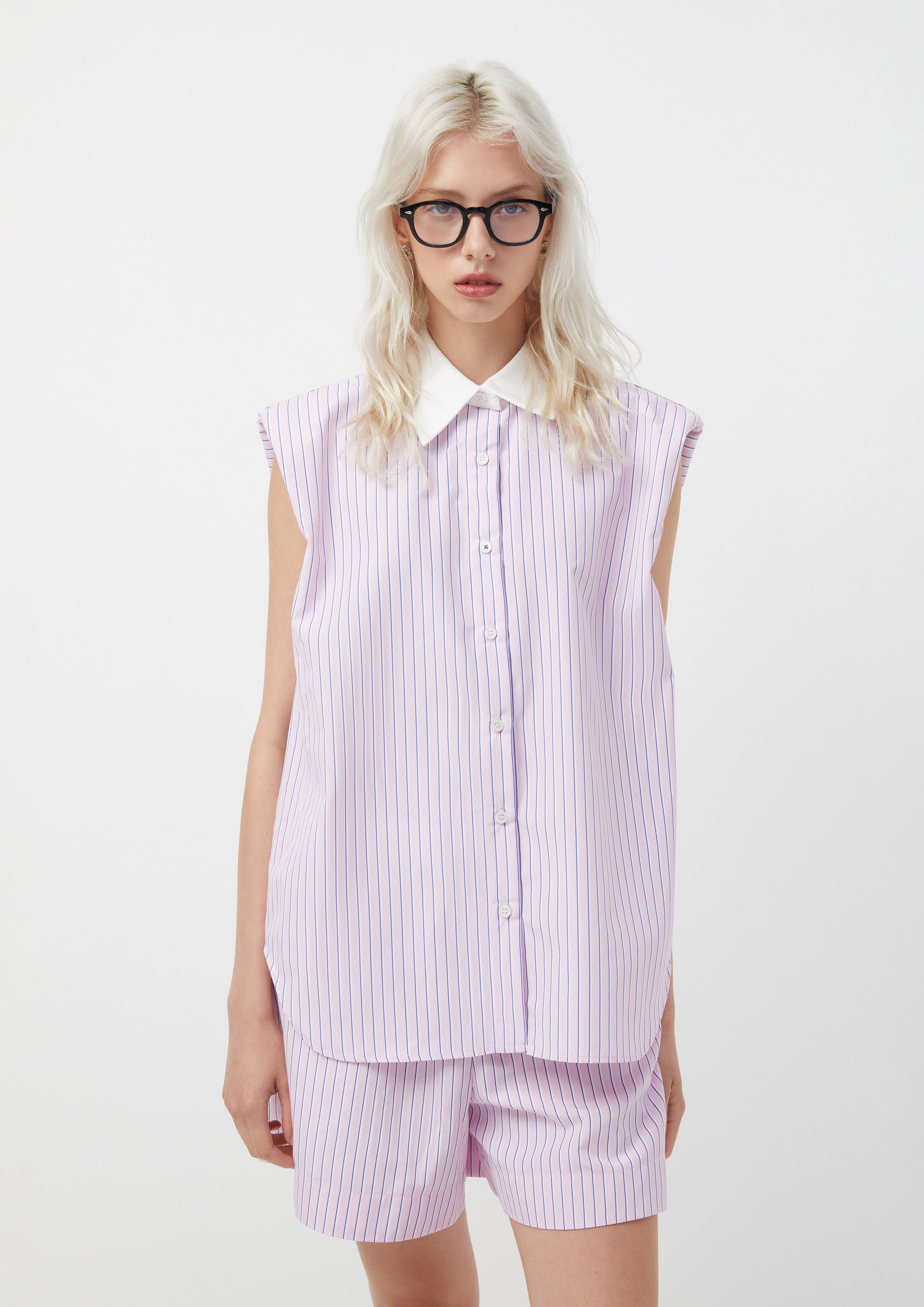 เซ็ต เสื้อแขนกุด และ กางเกงขาสั้น ลายทาง Margot's Summer Field
