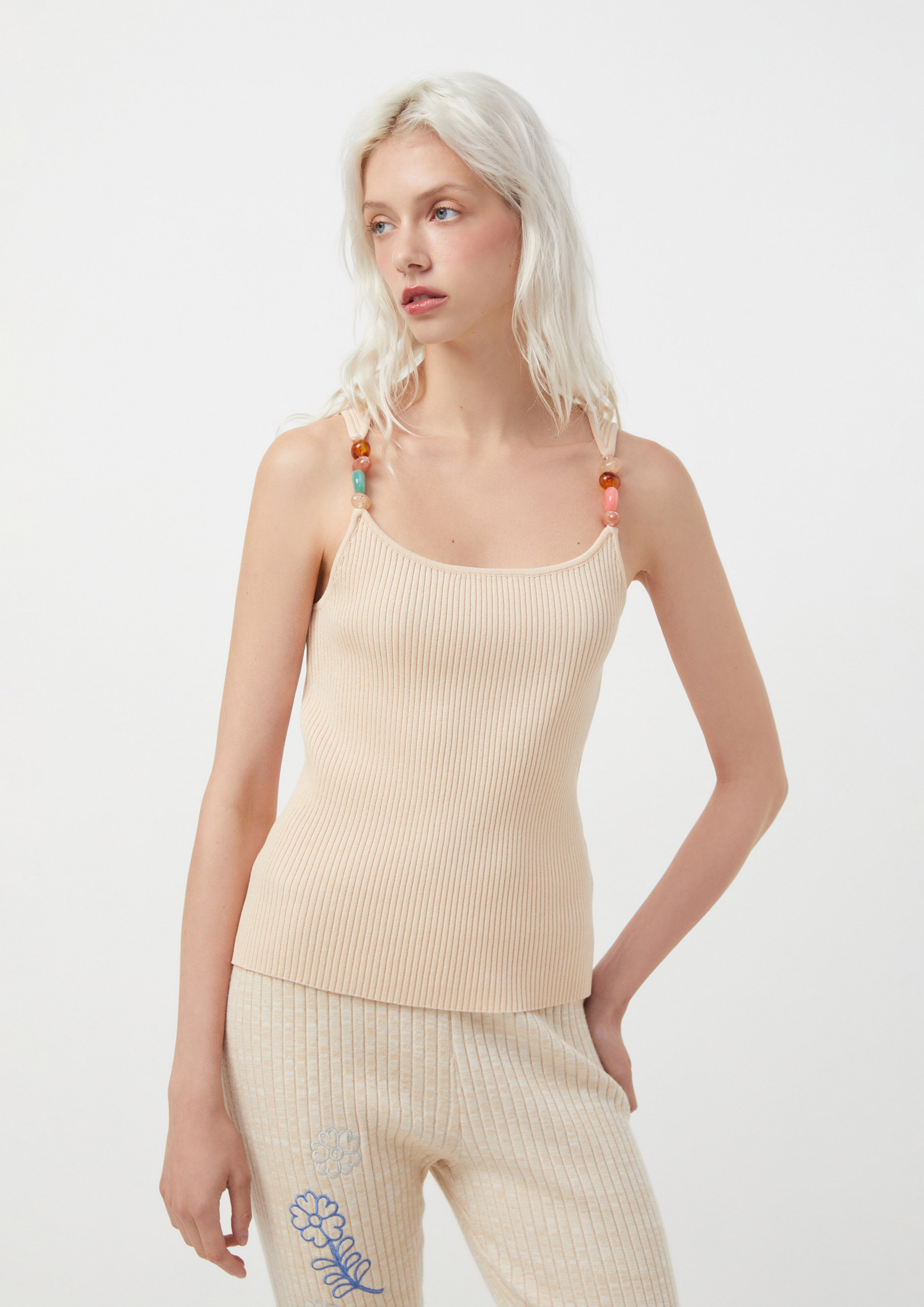 เสื้อกล้าม ผ้าถัก แต่งลูกปัดหิน Margot's Summer Field