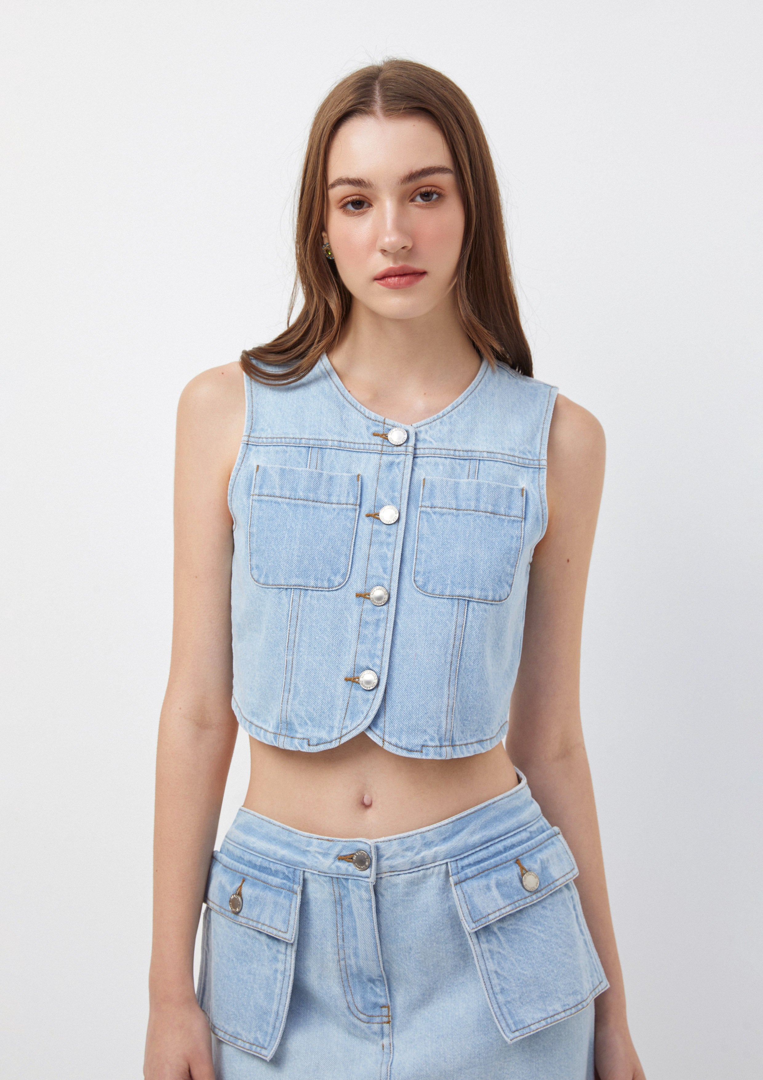 Denim Cropped Vest with Front Patch Pockets Oopsie Daisy