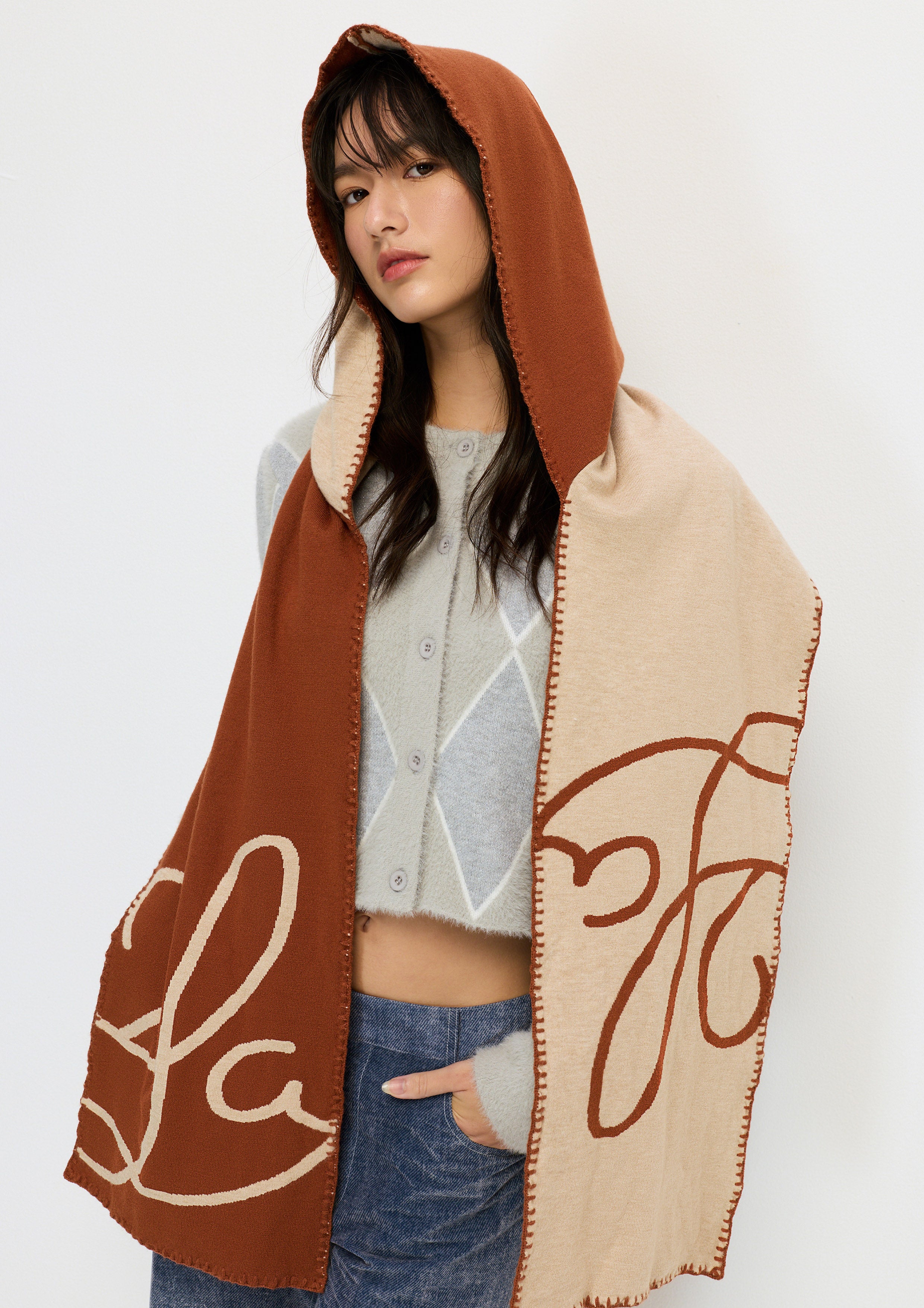 ผ้าพันคอ La Hooded