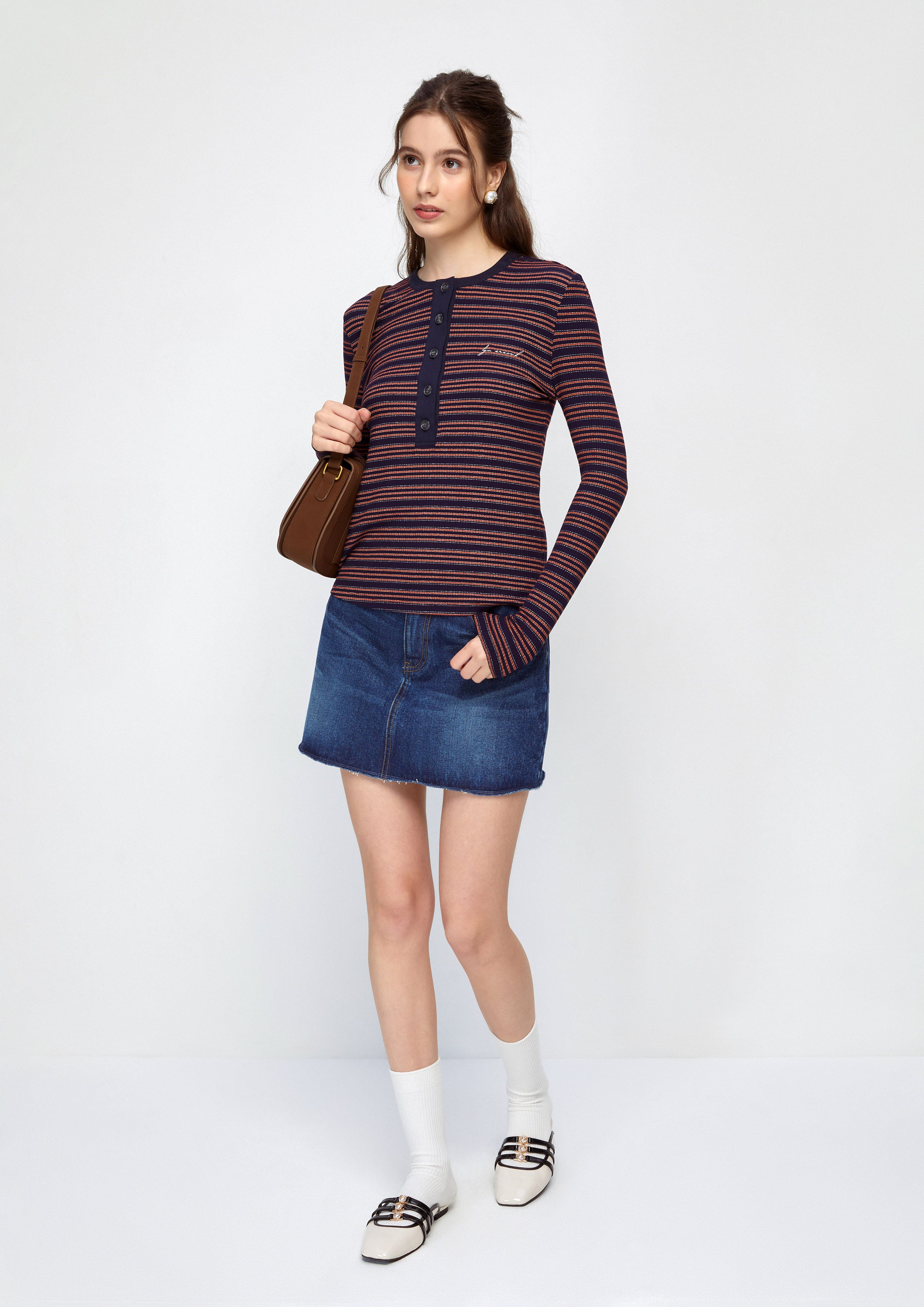 เสื้อแขนยาวลายทาง คอลเลกชัน Cat Gambit