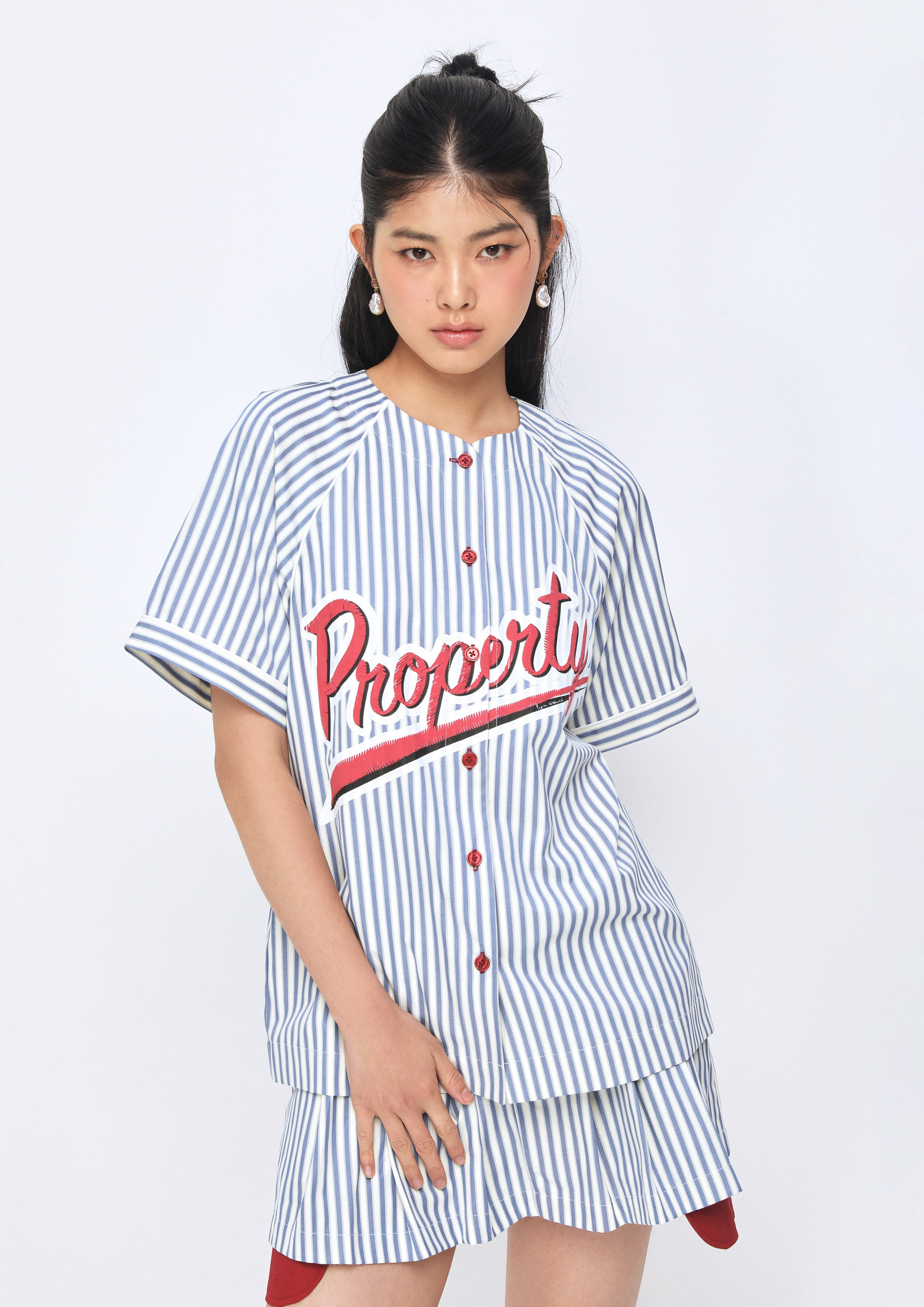 เสื้อเชิ้ตลายทางแขนสั้น คอลเลกชัน Property of Jolly
