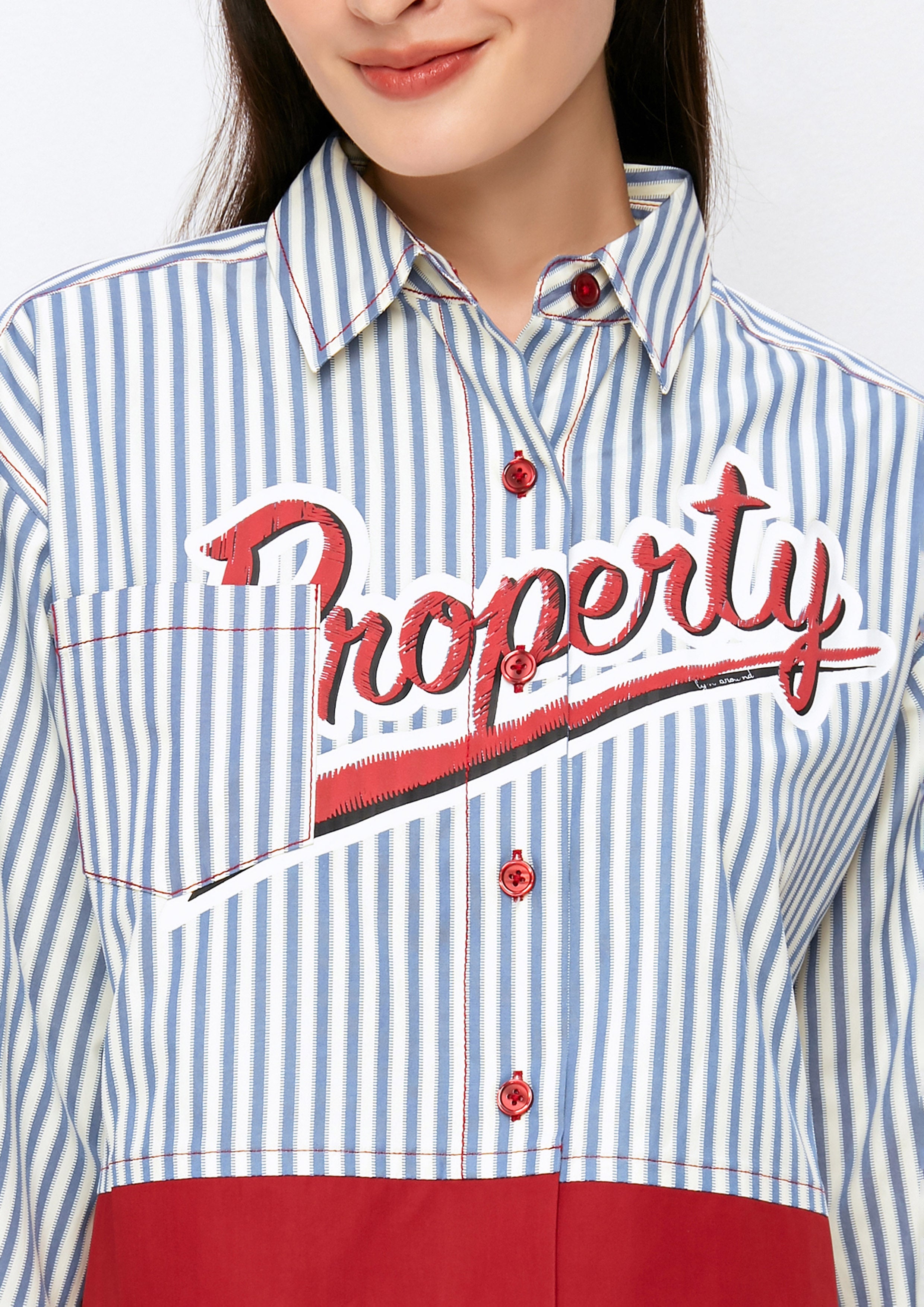 เสื้อเชิ้ตครอปแขนยาวลายทาง คอลเลกชัน Property of Jolly