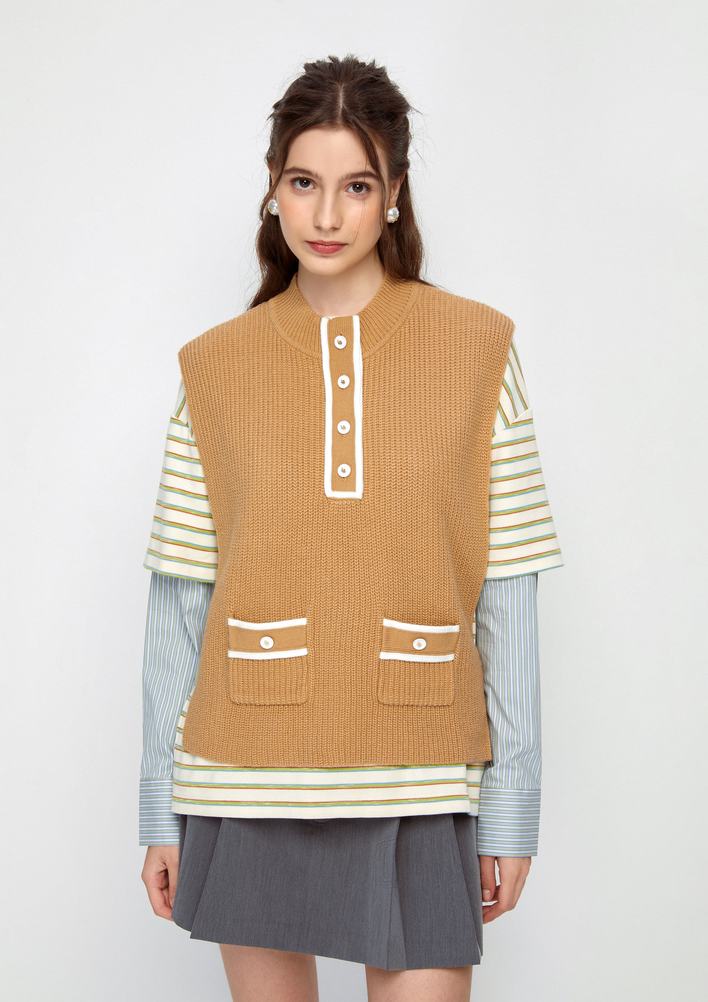 Knitted Sleeveless Top Let's Play a Game