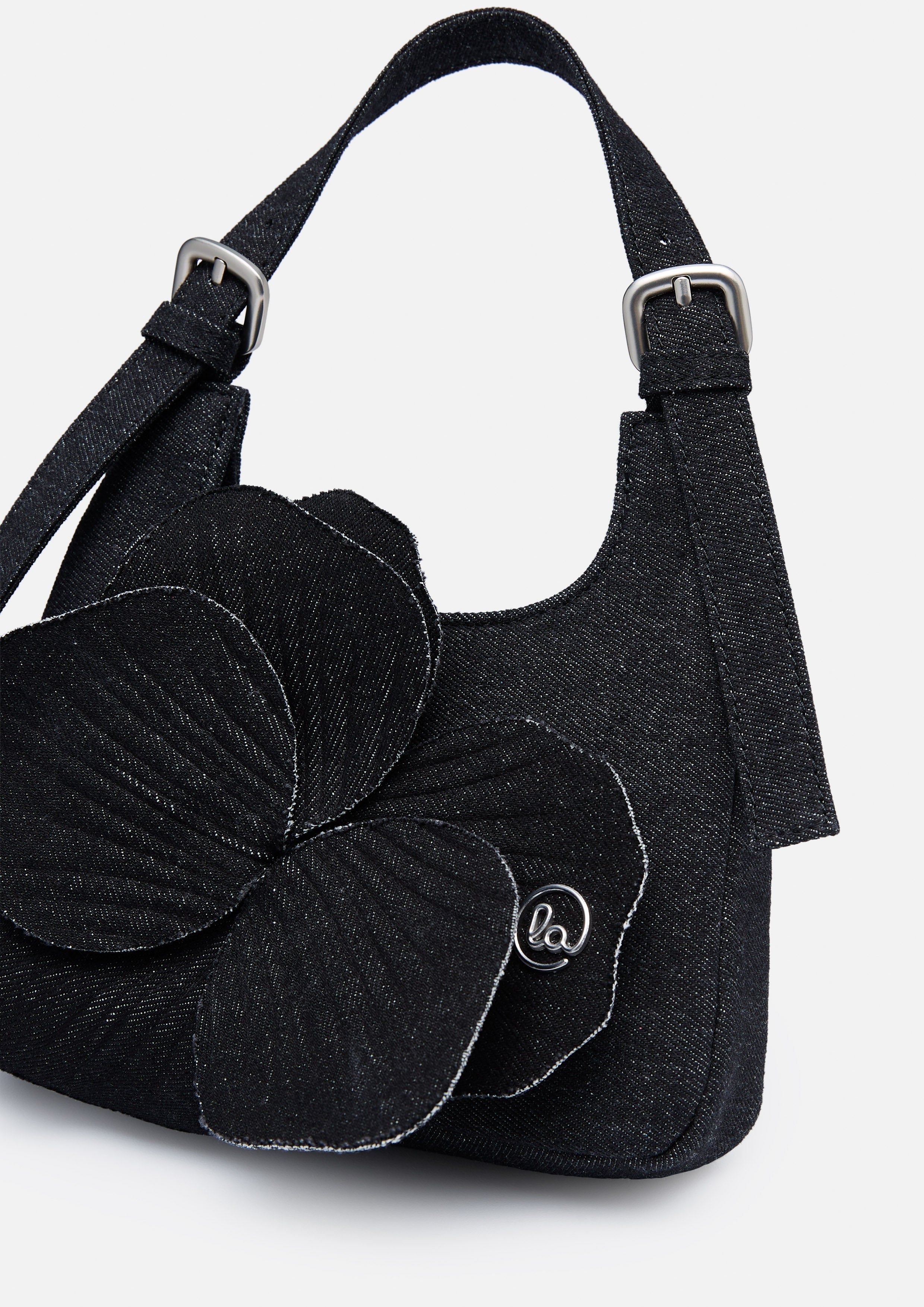 กระเป๋าสะพายไหล่ Carolyn