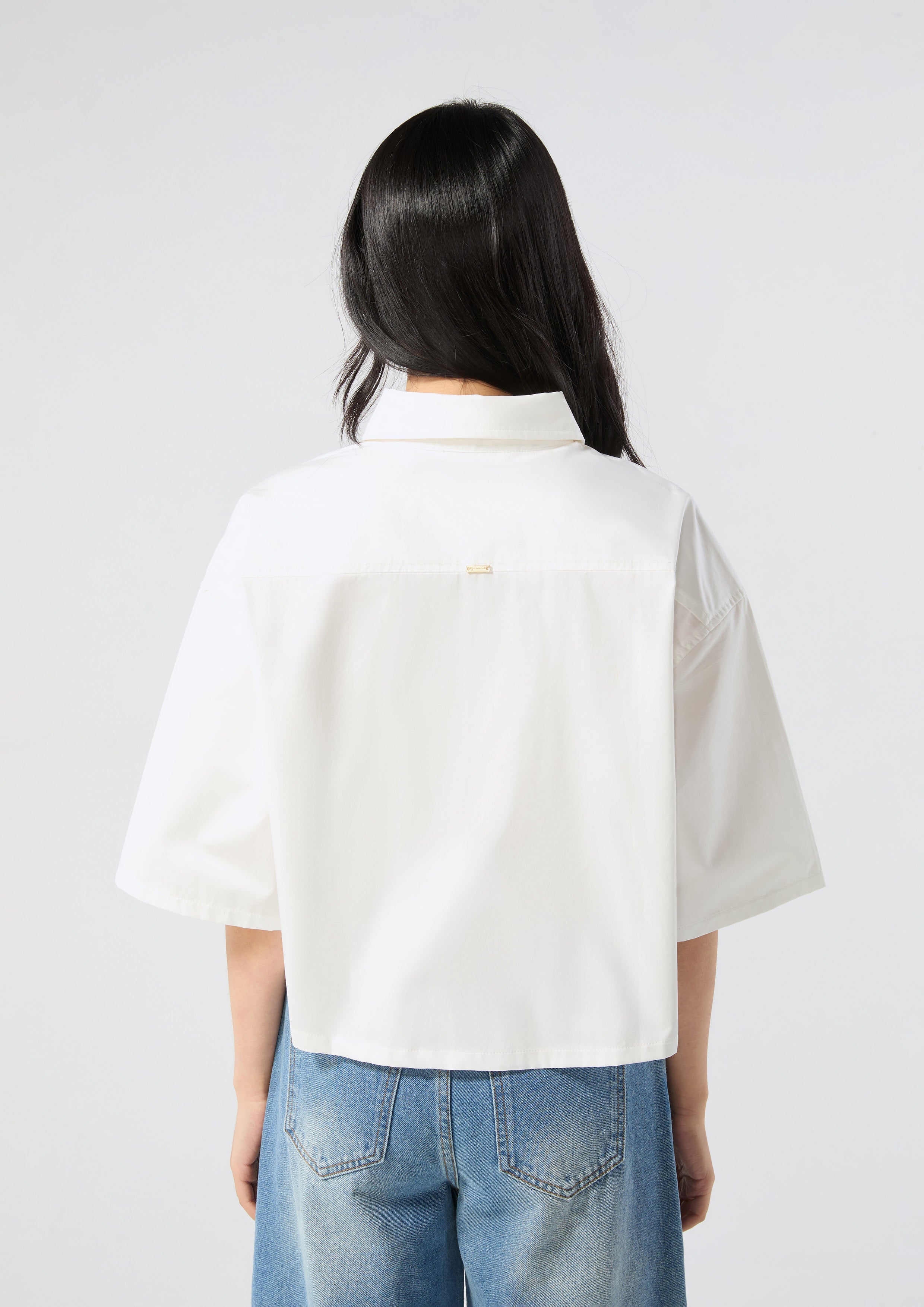 เสื้อเชิ้ตครอปแขนสั้น คอลเลกชัน Speed Voyard