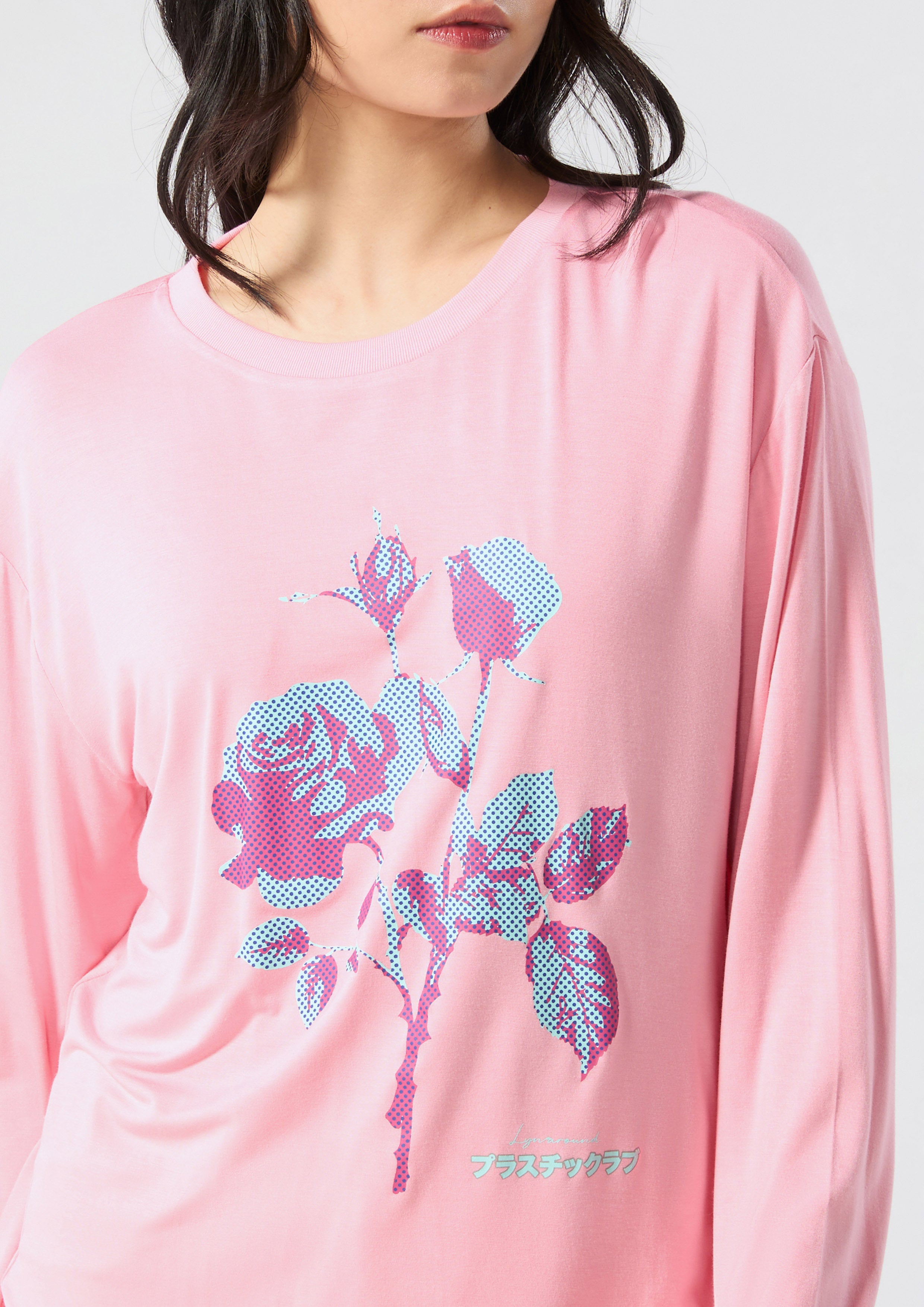 เสื้อยืดแขนยาวพิมพ์ลายดอกกุหลาบ คอลเลกชัน Rodeo Rose