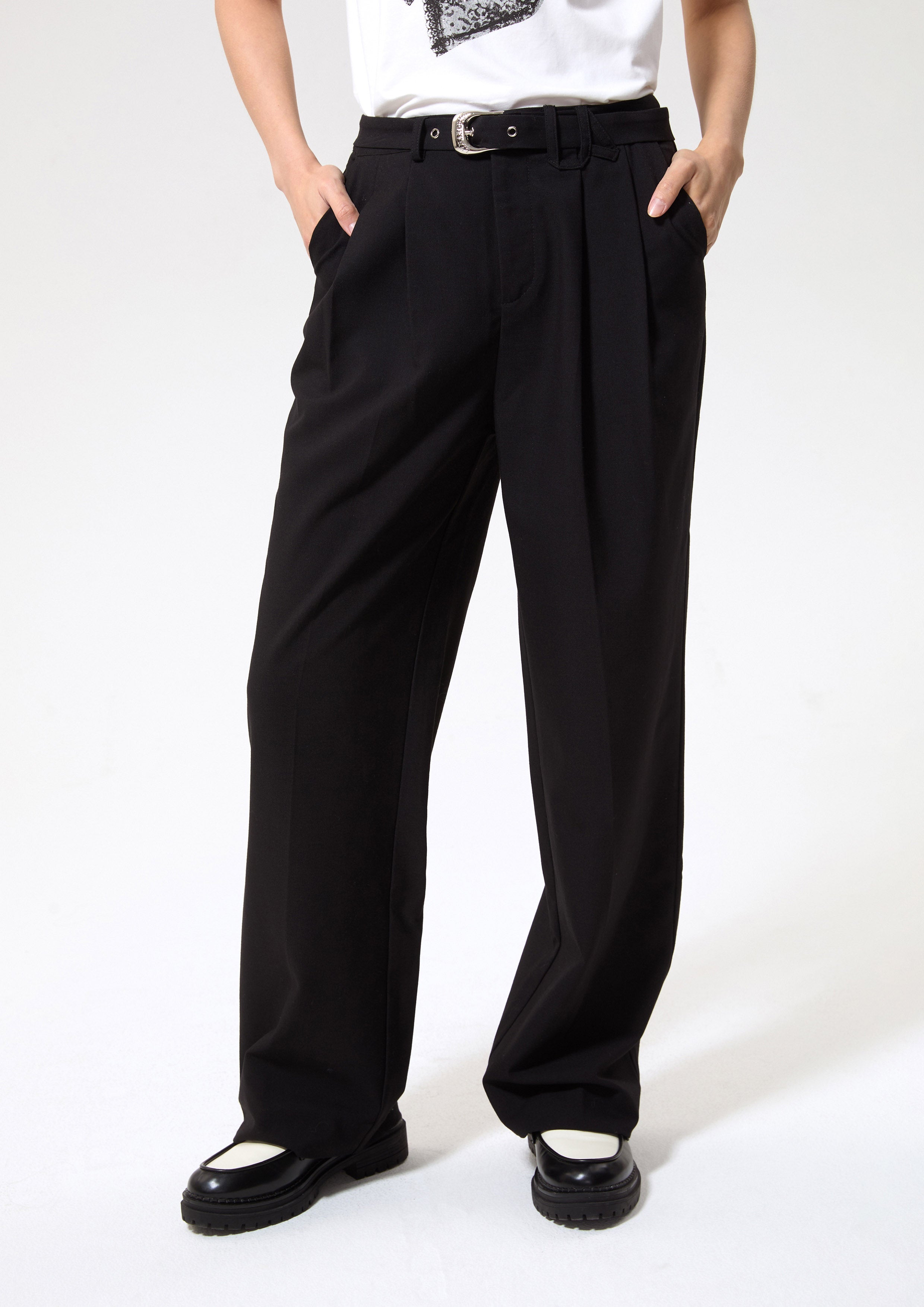 กางเกงขายาวพร้อมเข็มขัด คอลเลกชัน Working on Board