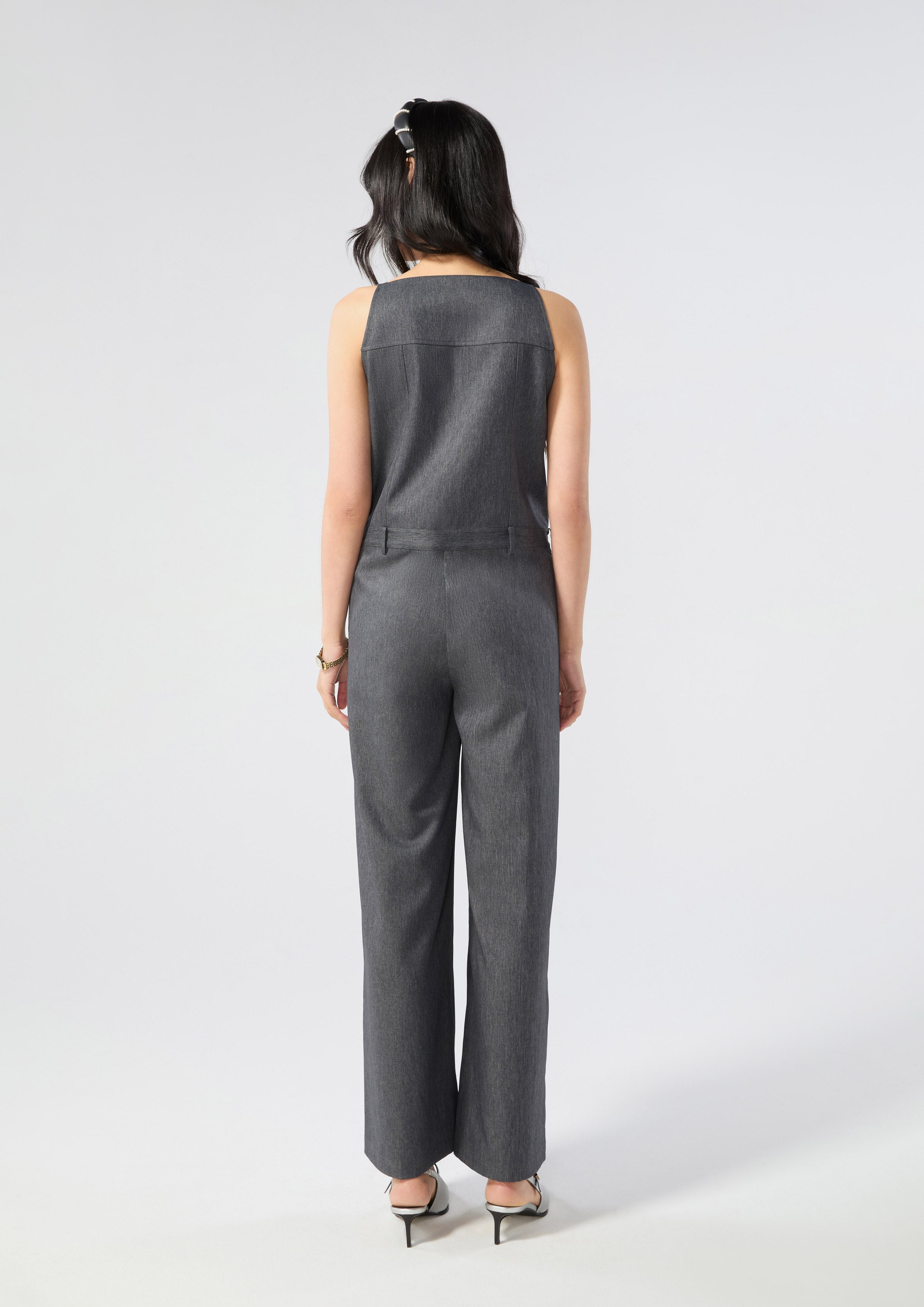 จัมพ์สูทสายเดี่ยวติดกระดุม คอลเลกชัน Rosewood Fleur