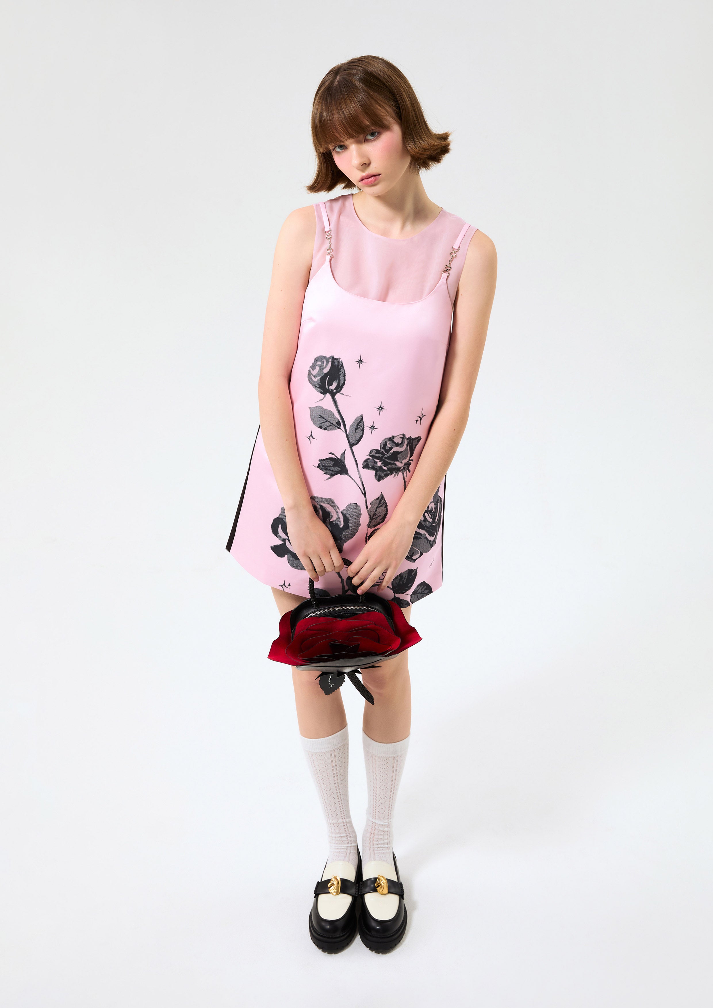 เดรสสั้นพิมพ์ลายกุหลาบ คอลเลกชัน Rodeo Rose