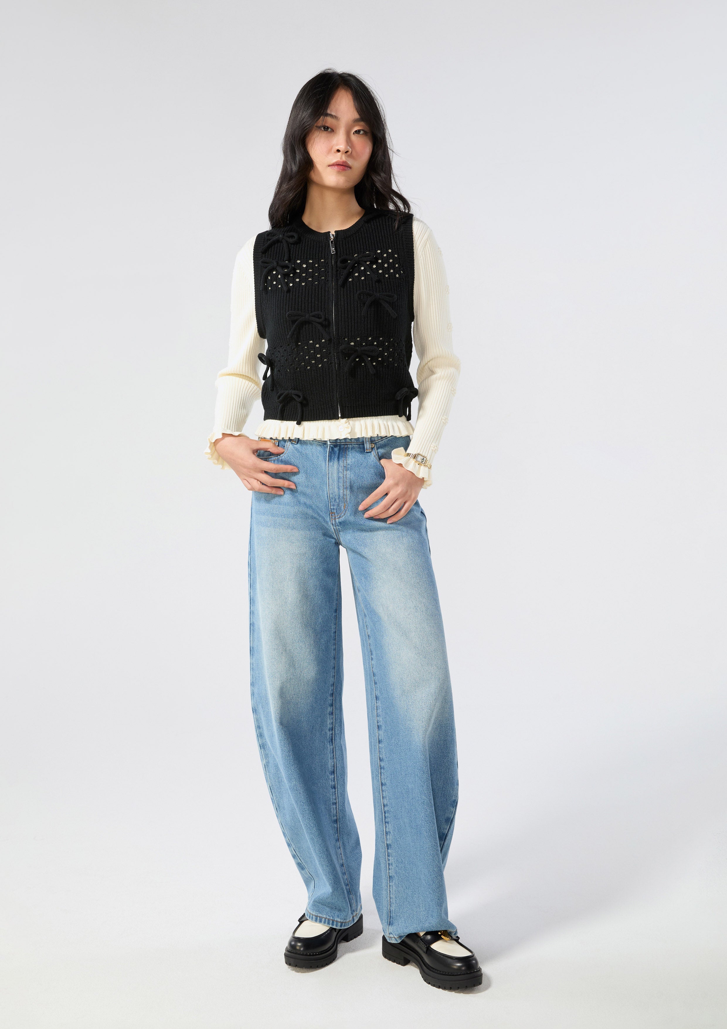 เสื้อนิตแขนกุดแต่งโบ คอลเลกชัน Like a Virgin