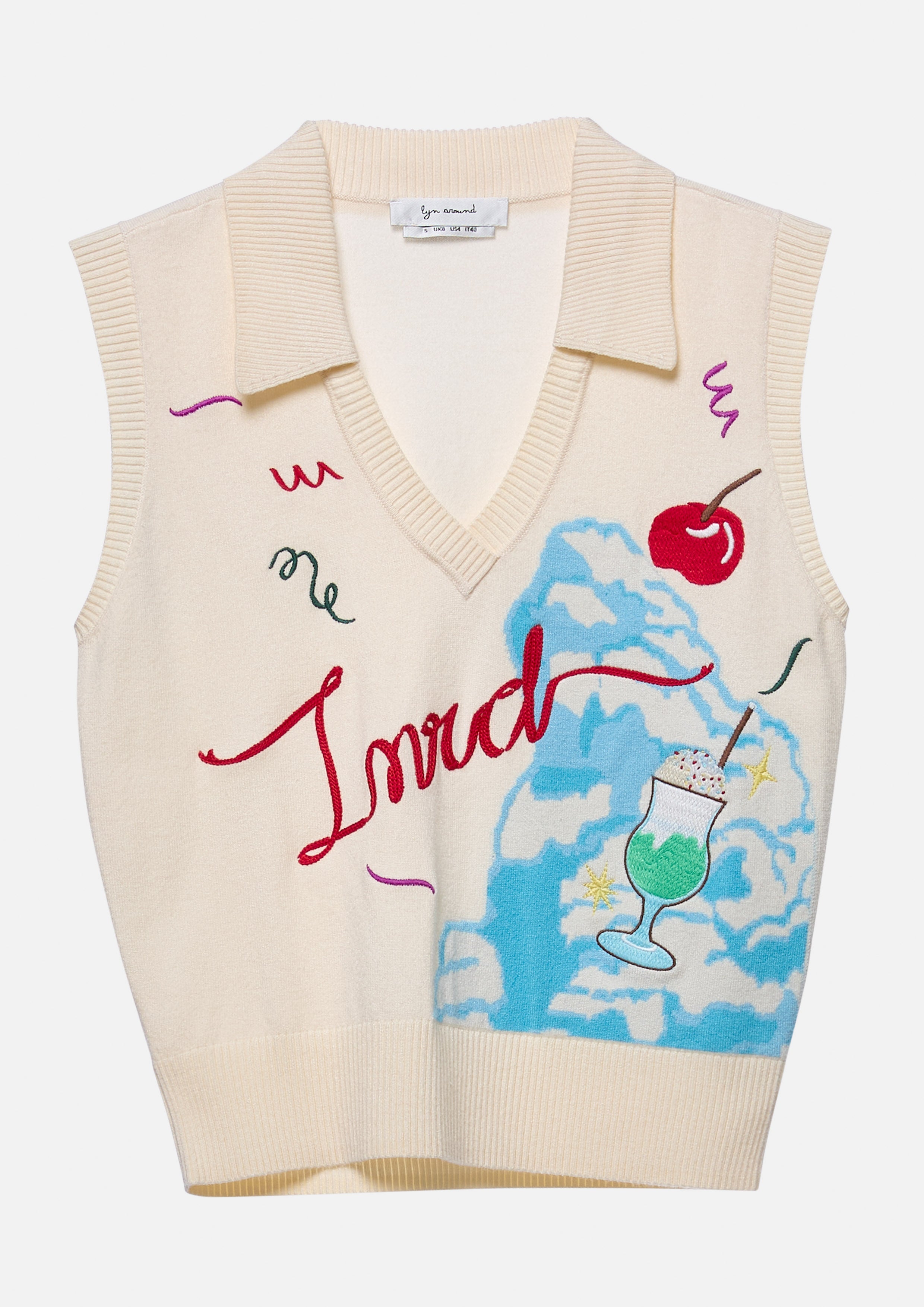 เสื้อแขนกุดผ้าฟลีซปักลาย คอลเลกชัน Miracle Voyard