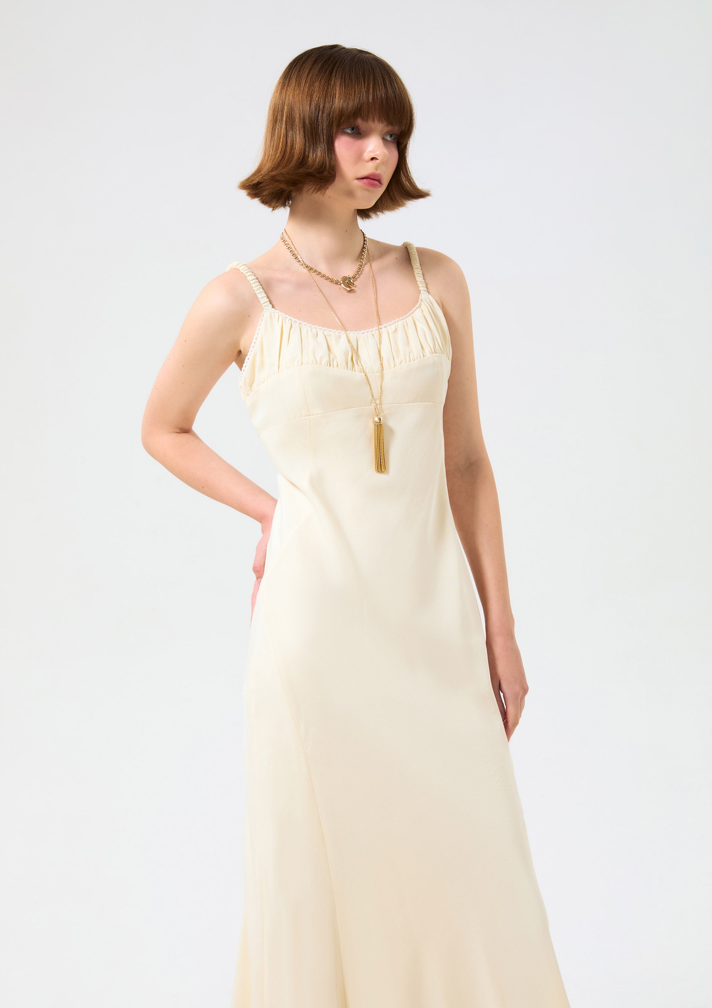 เดรสยาวสายเดี่ยว คอลเลกชัน Rosewood Fleur