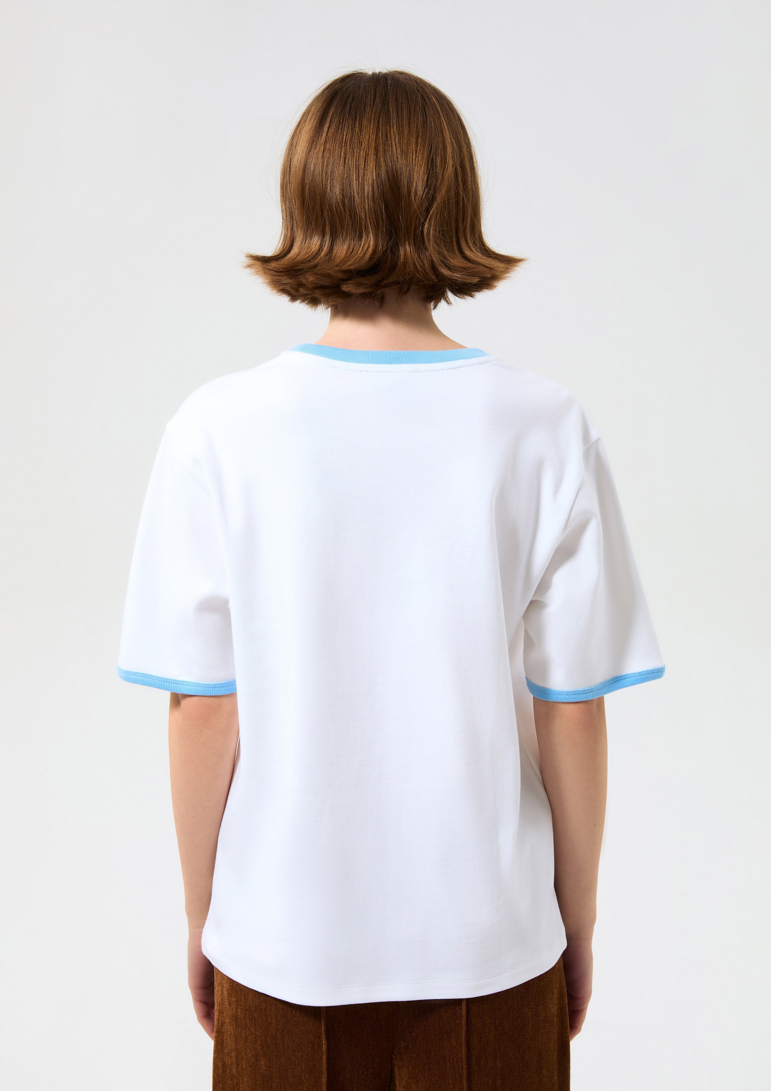 เสื้อแขนสั้นพิมพ์ลาย คอลเลกชัน Cruise to the Full Bloom