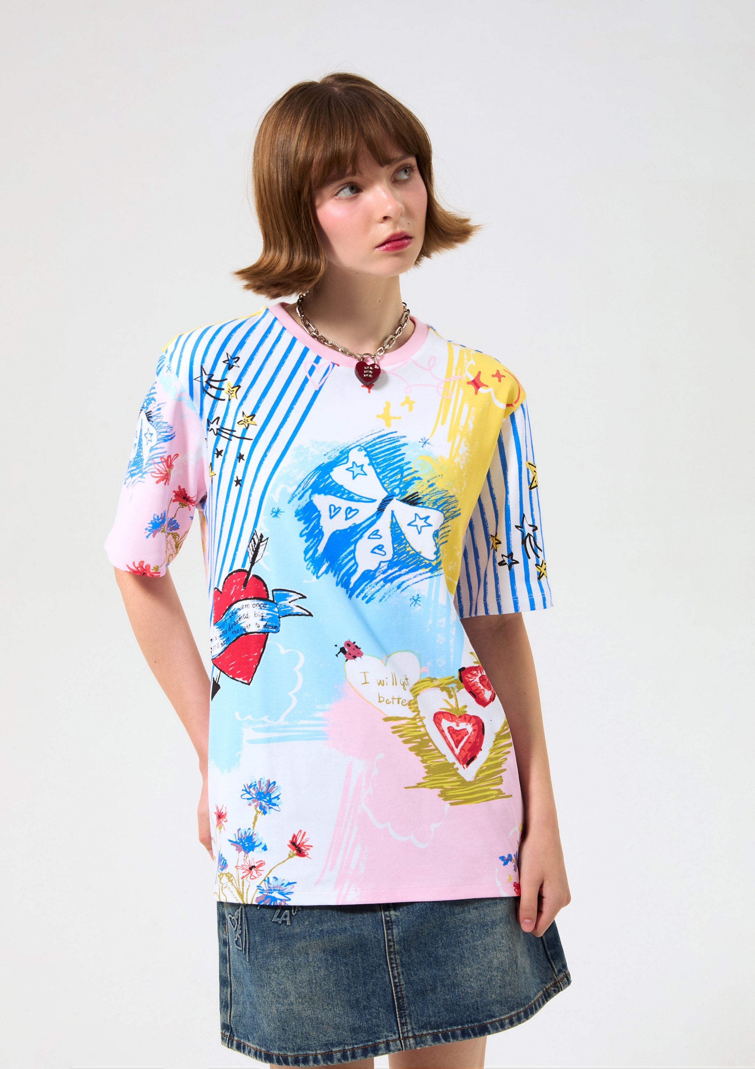 เสื้อยืดแขนสั้นพิมพ์ลายกราฟฟิค คอลเลกชัน Cruise to the Full Bloom