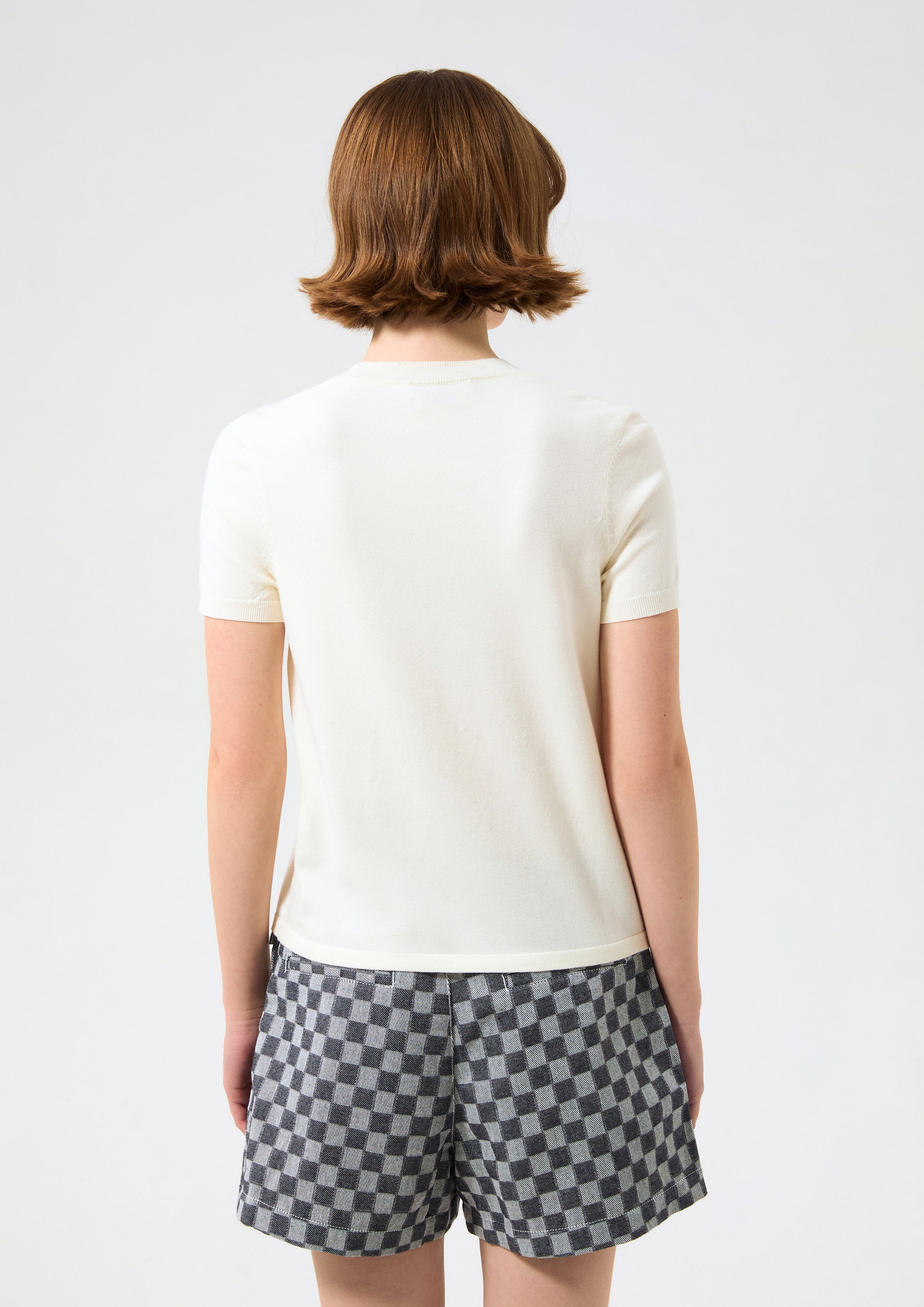 เสื้อแขนสั้นแต่งคริสตัลฮอตฟิกซ์ คอลเลกชัน Like a Virgin