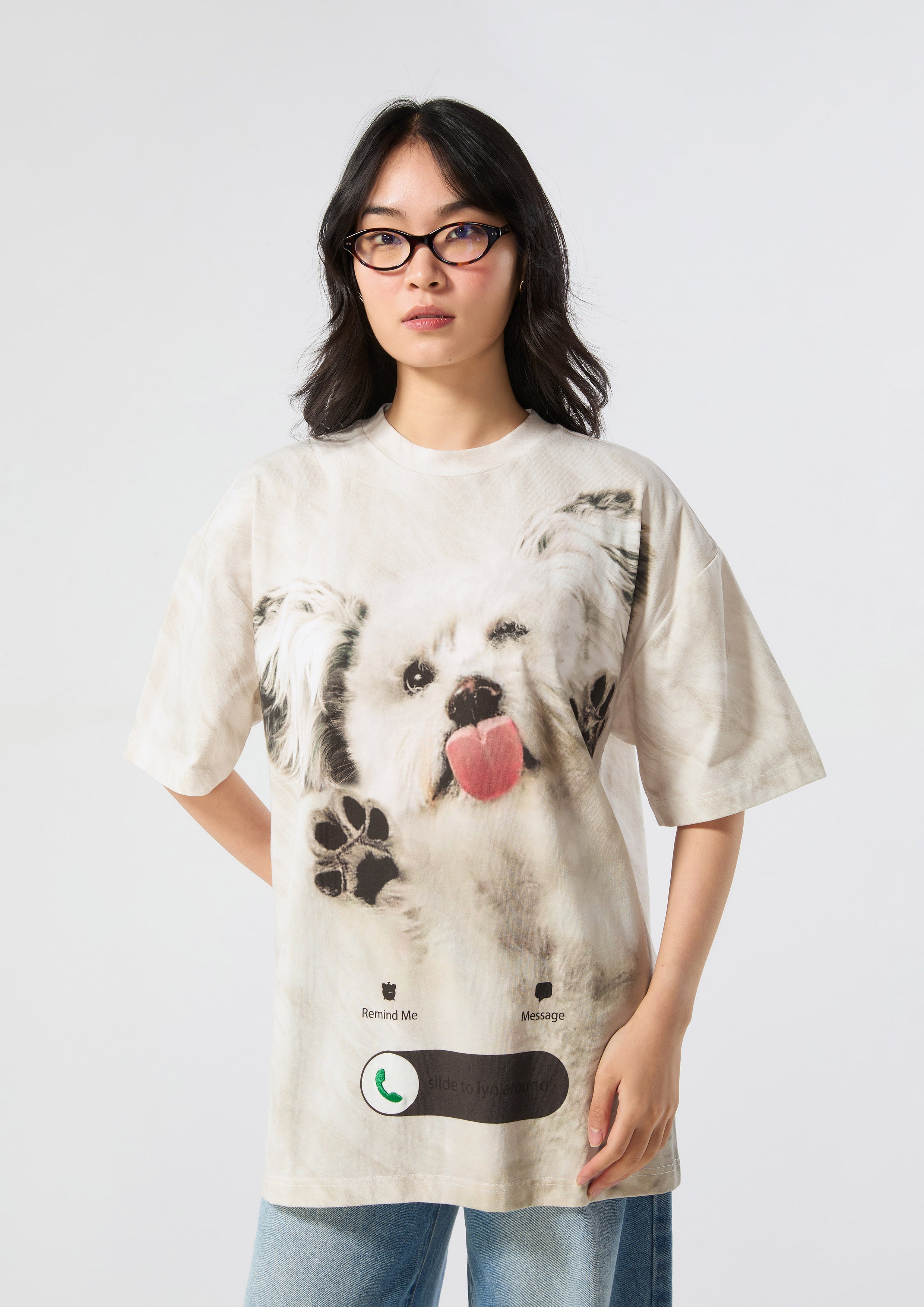 เสื้อยืดแขนสั้นพิมพ์ลาย คอลเลกชัน Neon Dreams