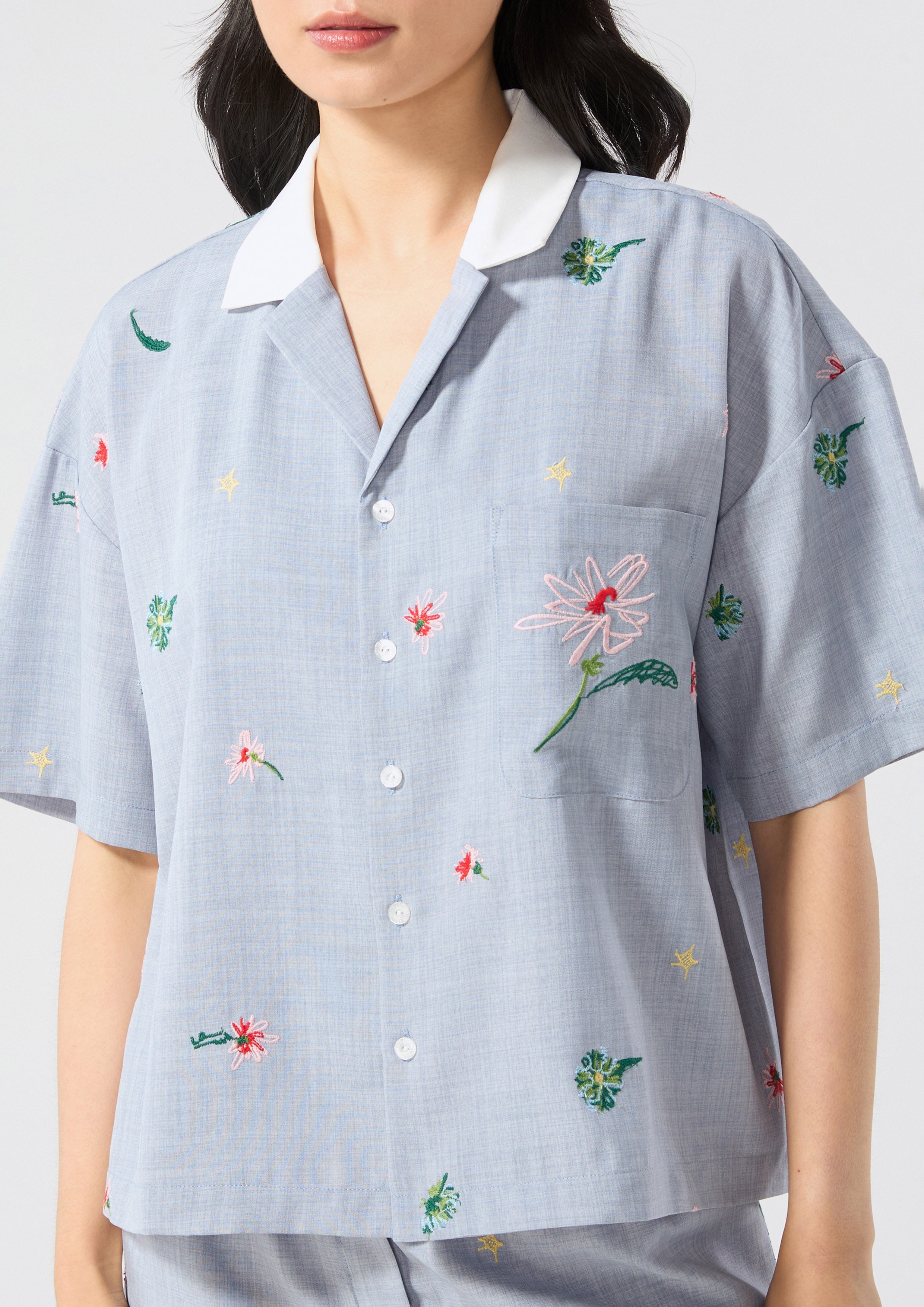 Embroidery Shirt and Shorts Set Cruise to the Full Bloom
