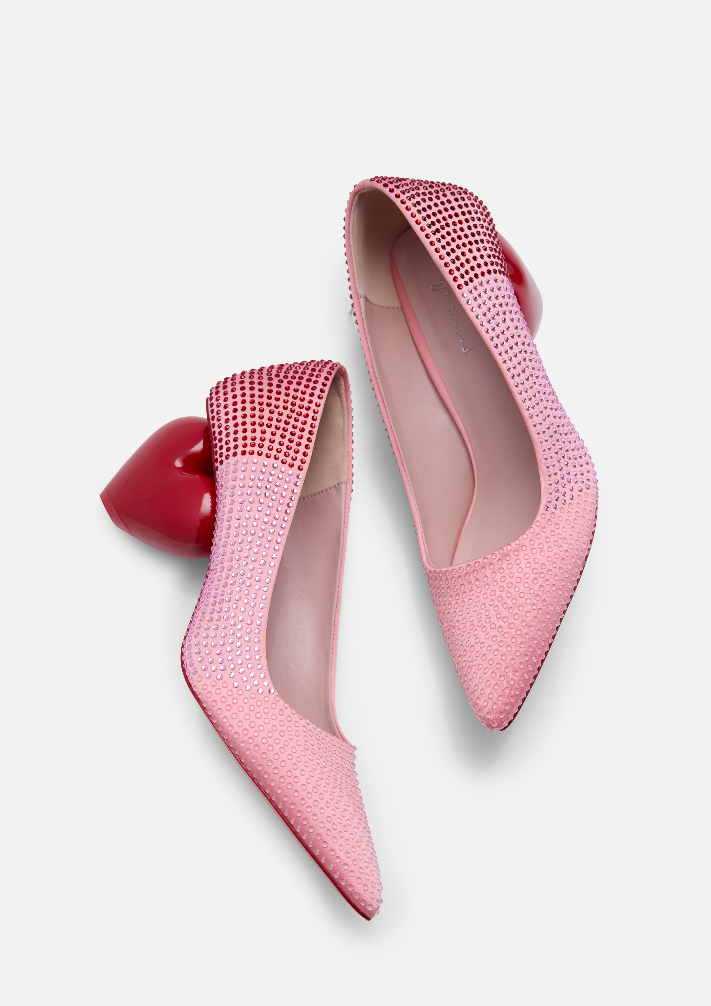 รองเท้าส้นสูง Heartmiena