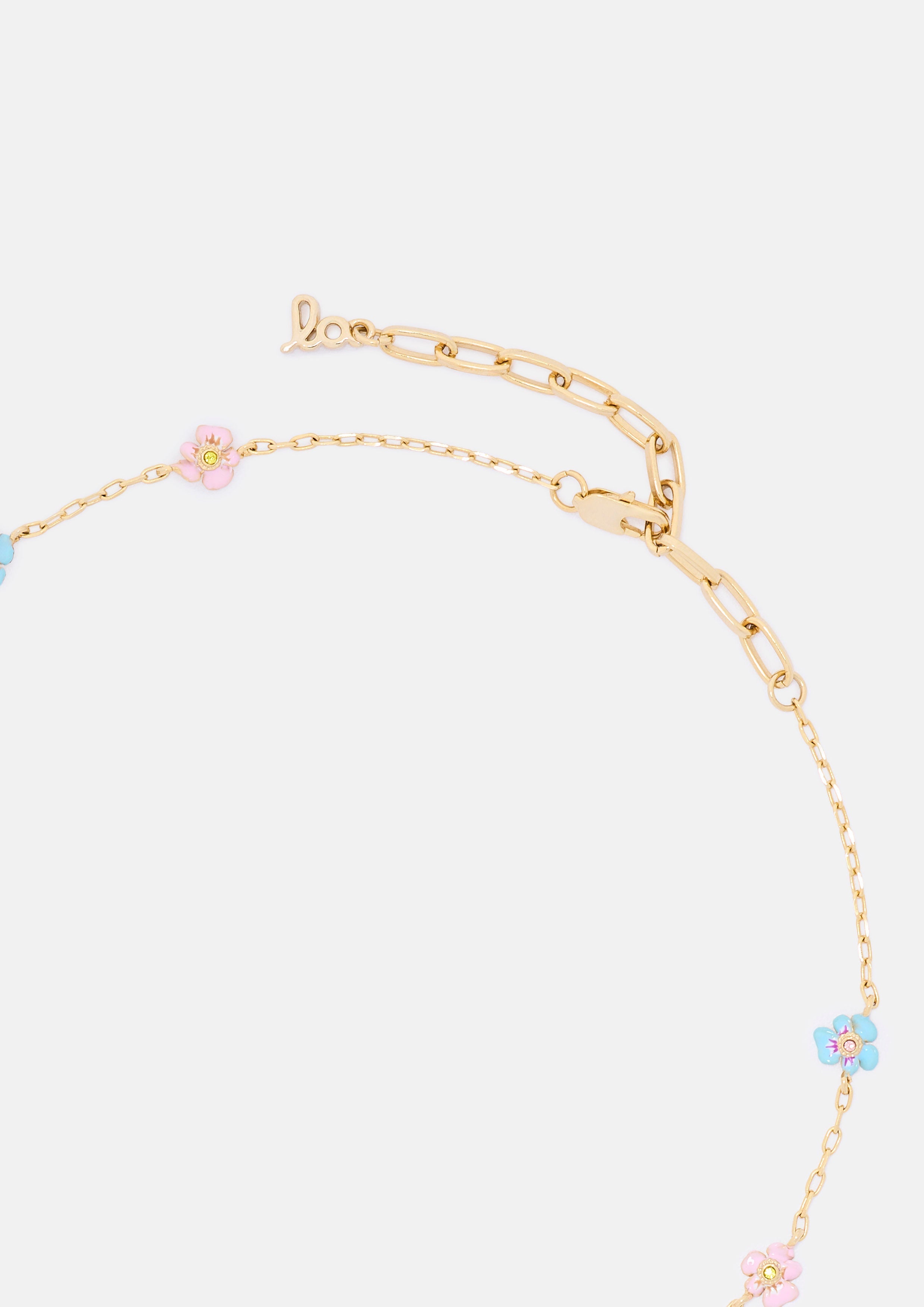 Violawink Necklace