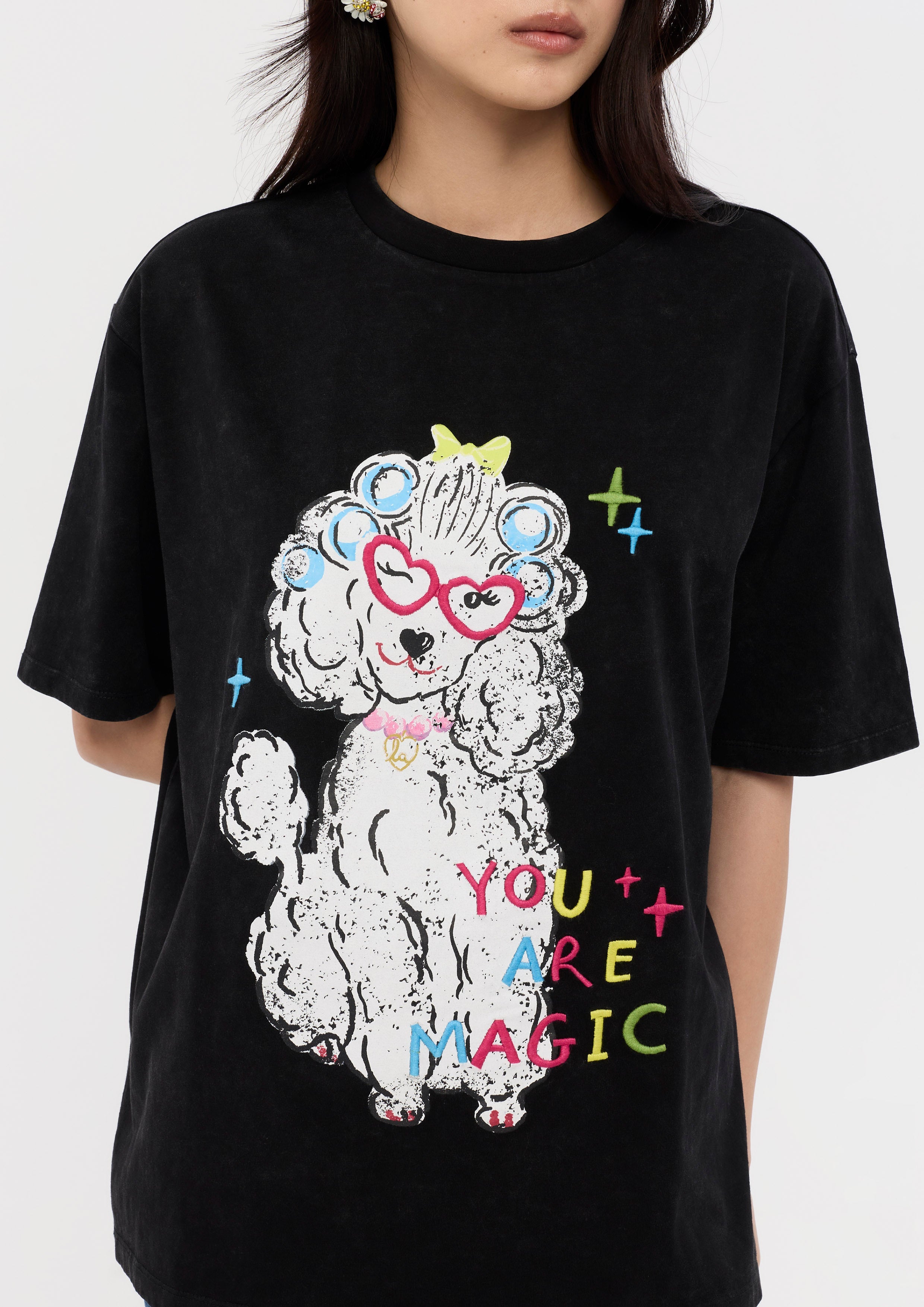 เสื้อยืดแขนสั้นทรงหลวมพิมพ์ลาย คอลเลกชัน You Are Magic