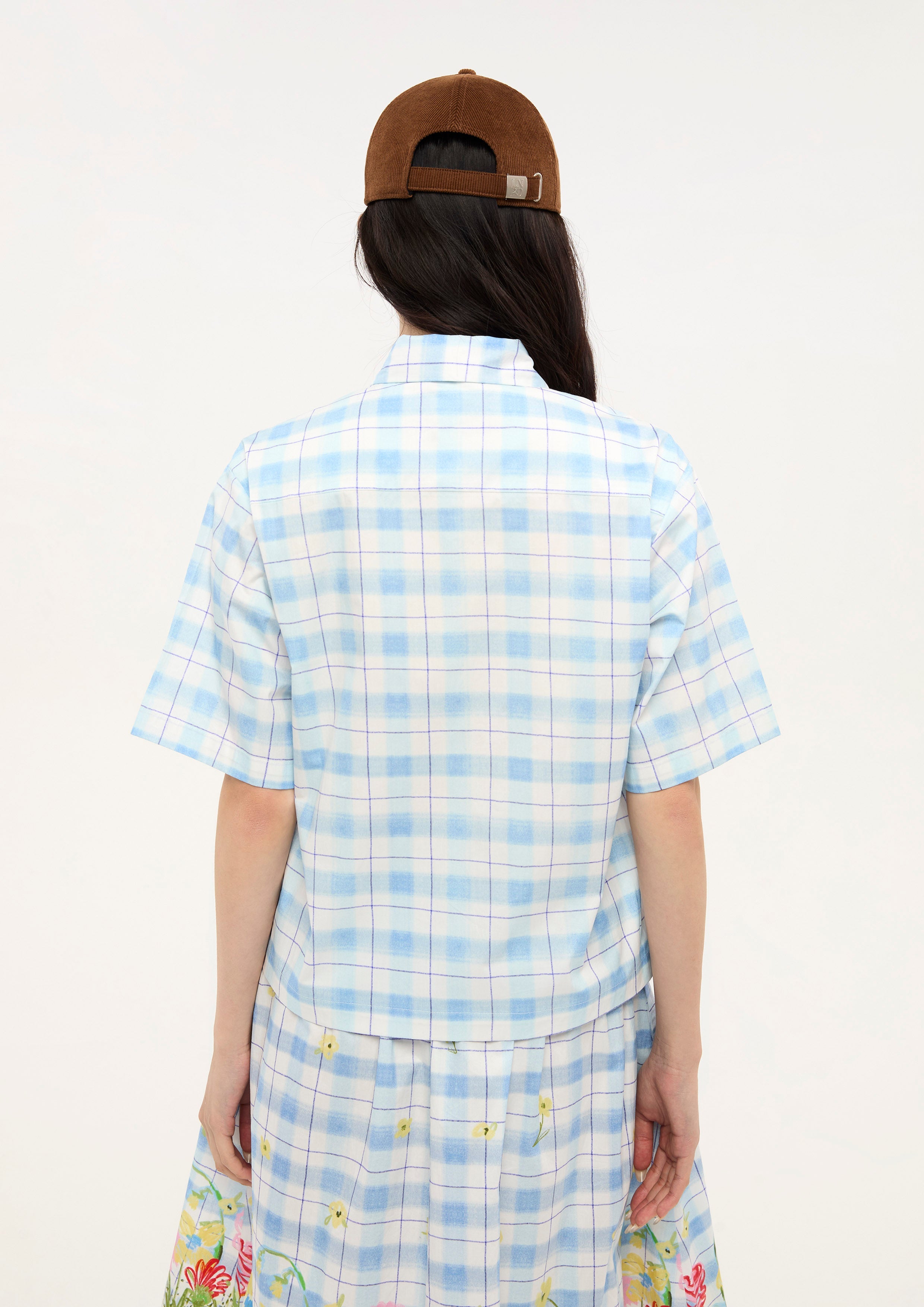 เสื้อเชิ้ตแขนสั้นลายตารางพิมพ์ลายดอกไม้ คอลเลกชัน You Are Magic