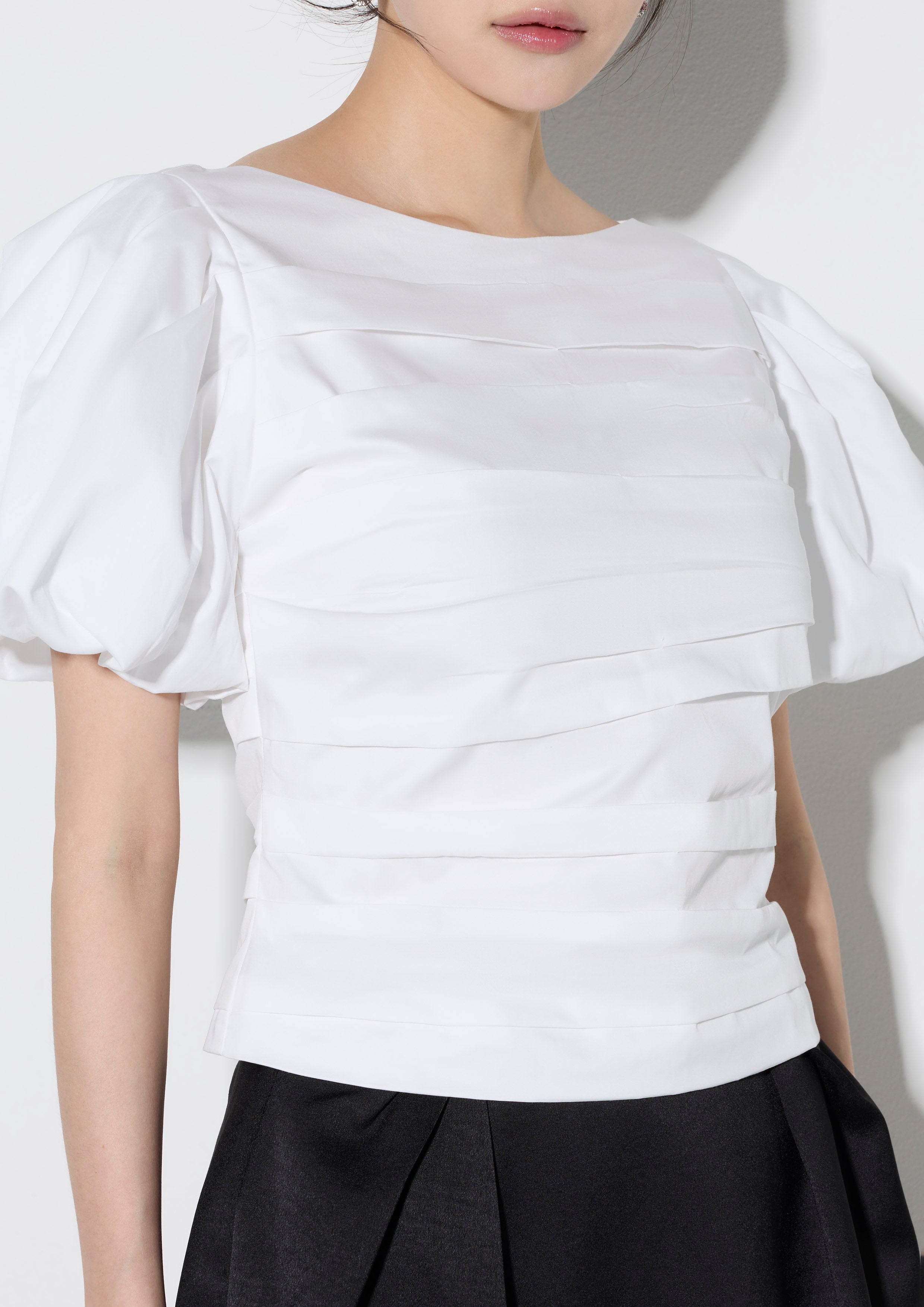 เสื้อเบลาส์จับพลีทแขนเสื้อพอง คอลเลกชัน Arcadia