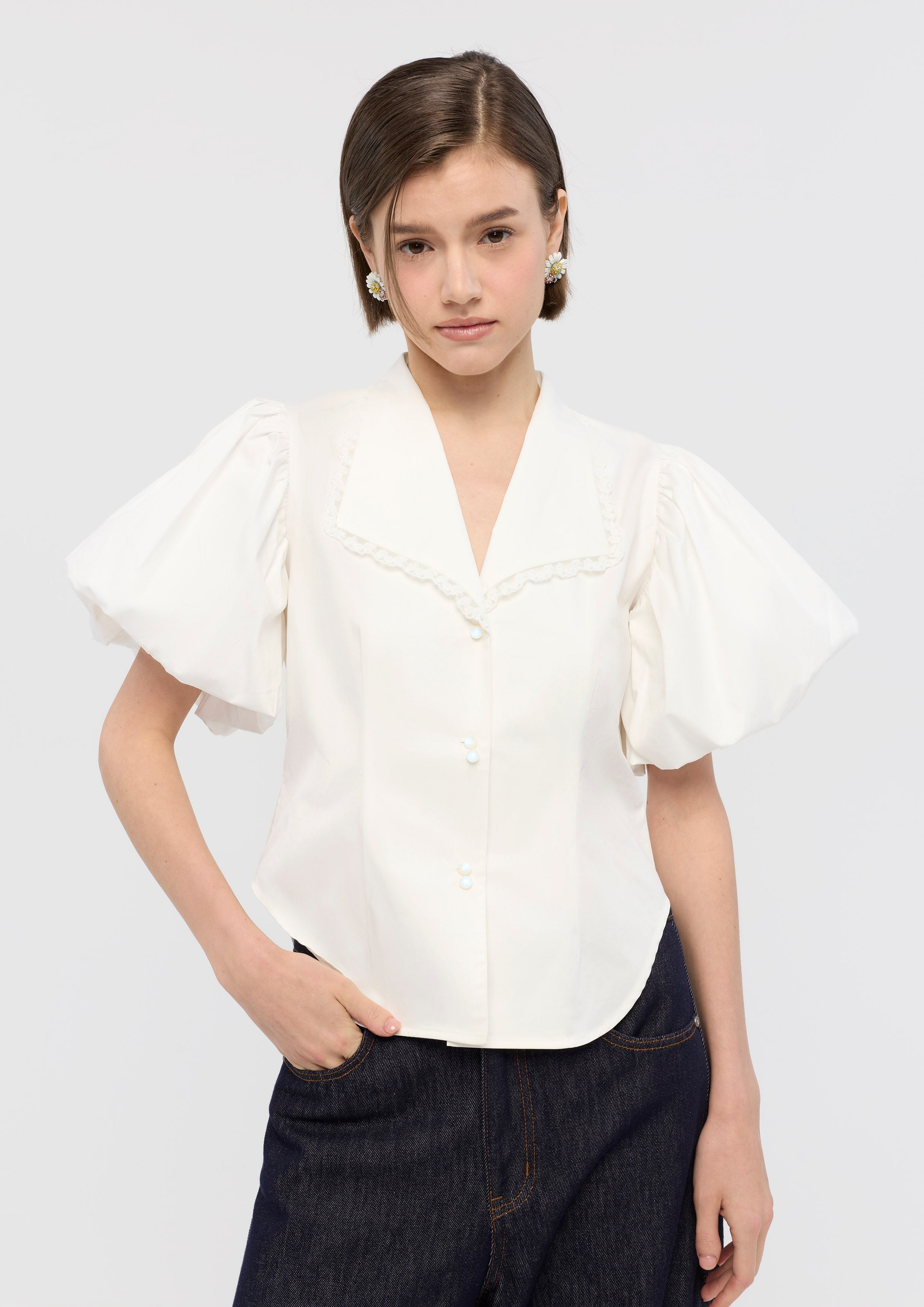 เสื้อเบลาส์แขนพองสั้น คอลเลกชัน Mon Petit Ruban