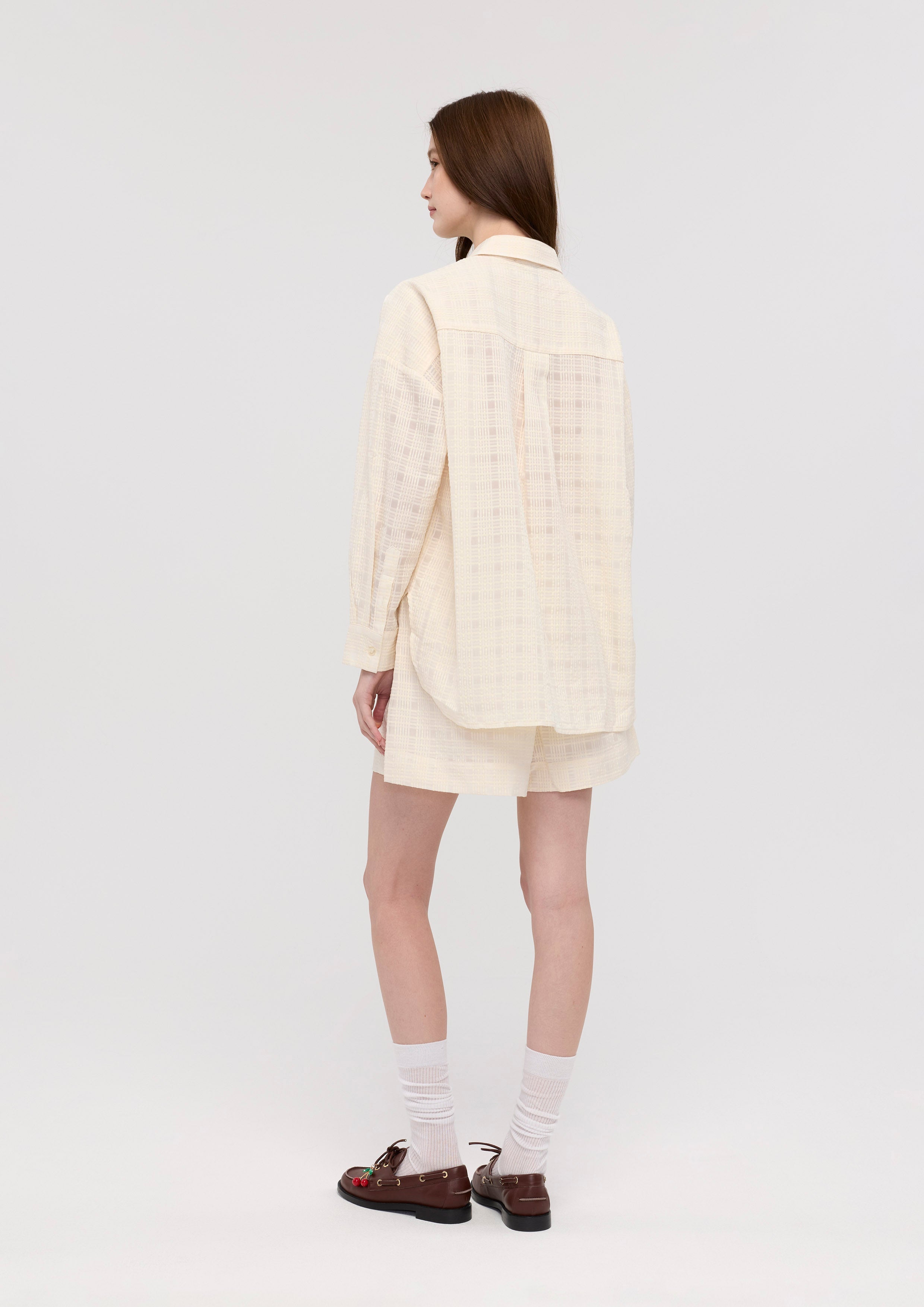 เซ็ทเสื้อเชิ้ตแขนยาวผ้าเชียร์และกางเกงขาสั้น คอลเลกชัน Garden Poetry