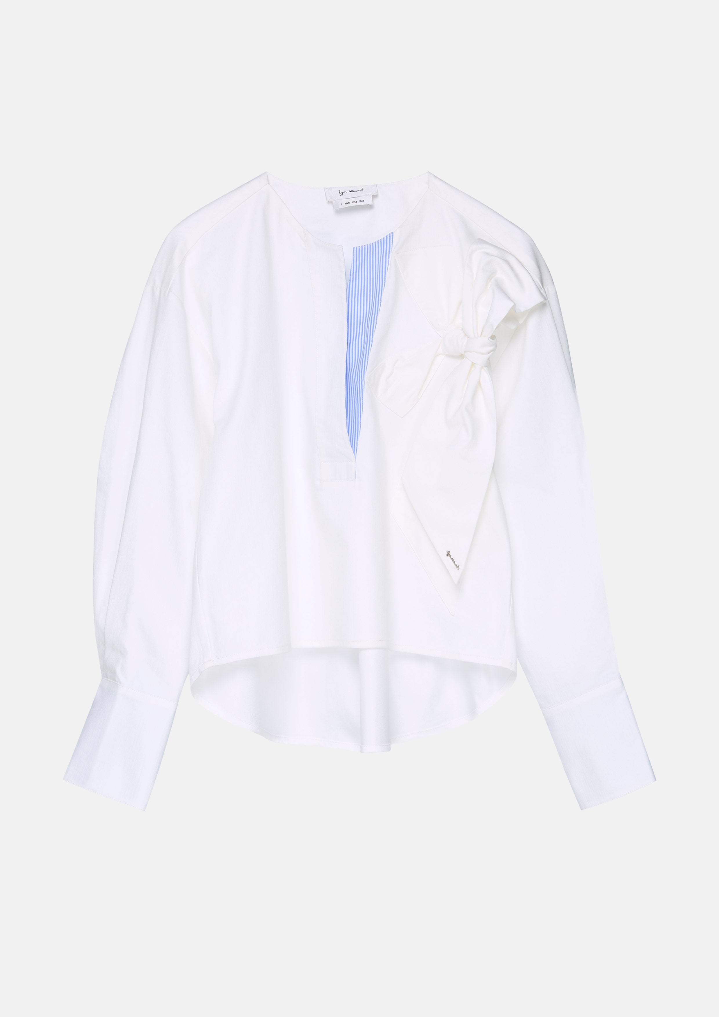 เสื้อแขนยาวแต่งโบ คอลเลกชัน Pristine Blue Sky