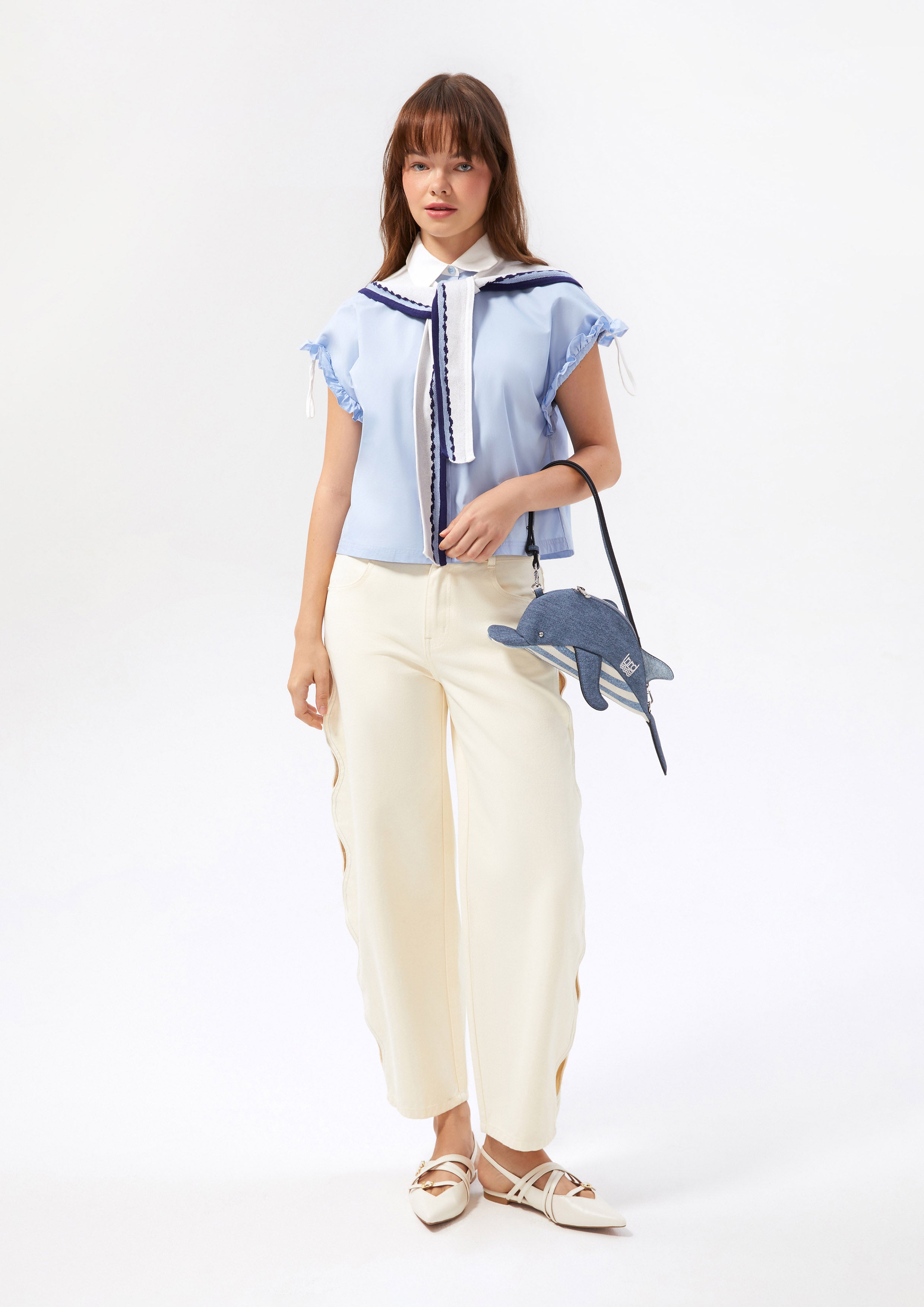 ผ้าพันคอปลอกคอปักลาย