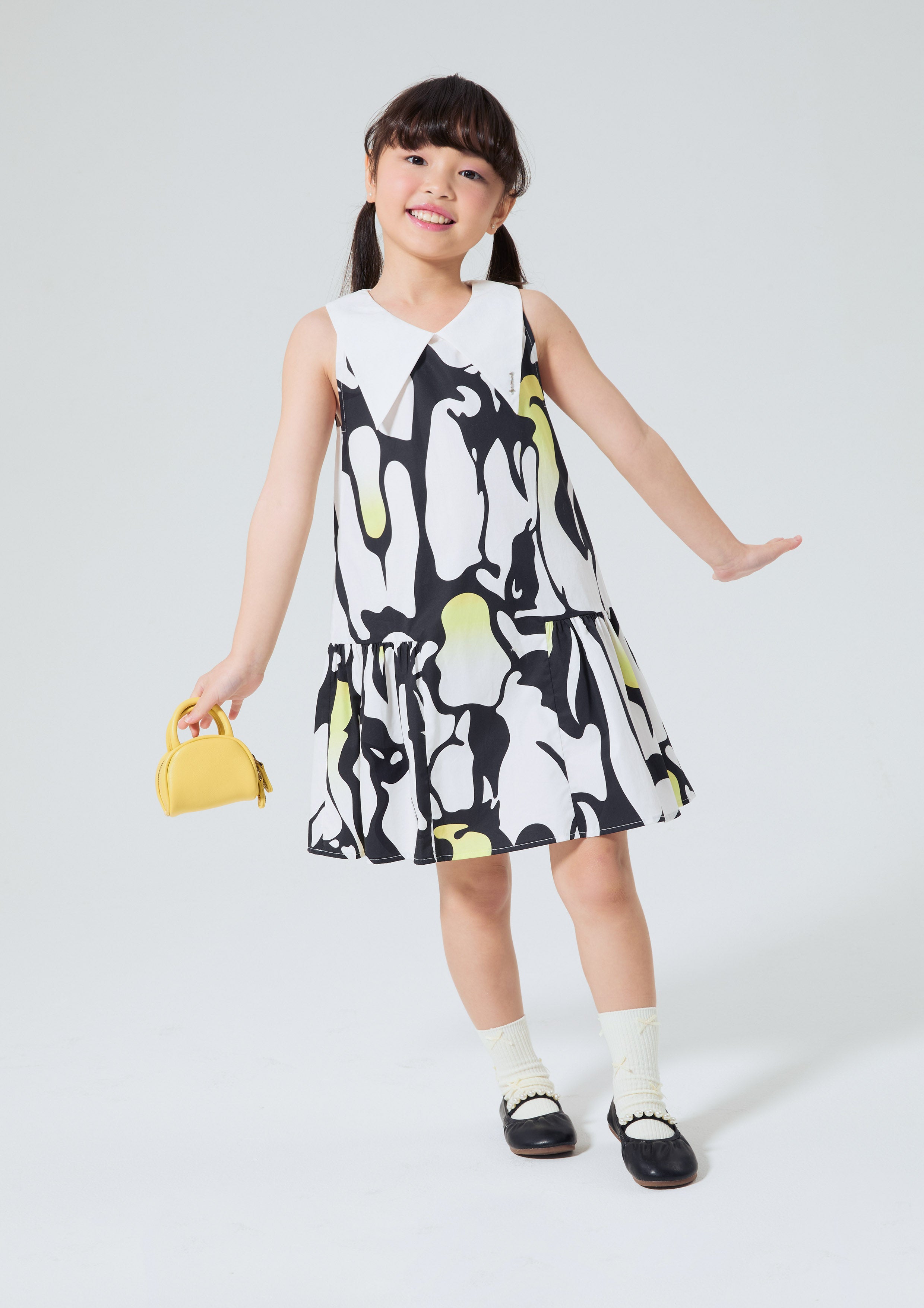 เดรสสั้นพิมพ์ลายกระโปรงระบาย สำหรับเด็กผู้หญิง คอลเลกชัน Artic Noir