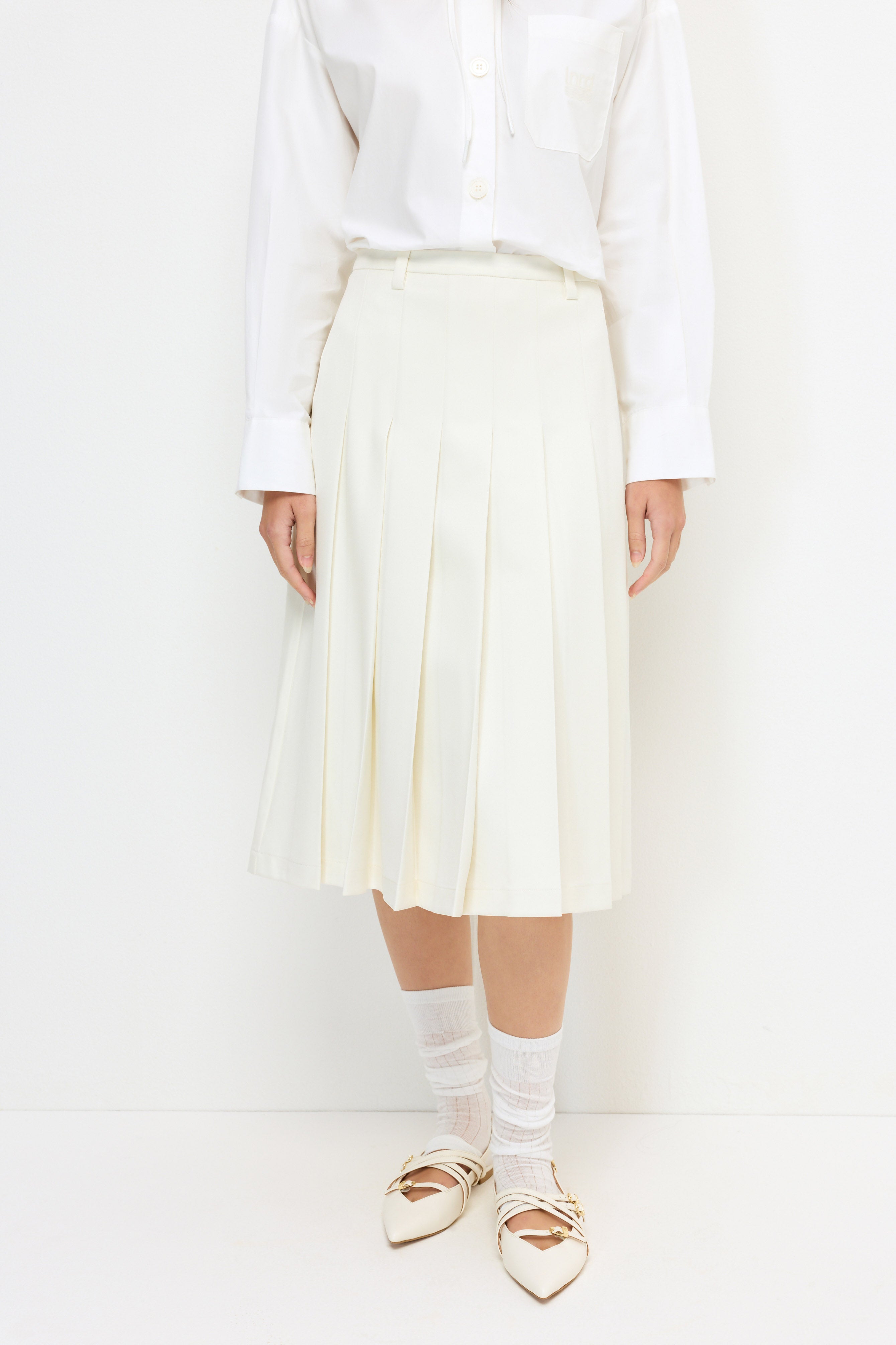 กระโปรงพลีทคลุมเข่า คอลเลกชัน You Deserve a Break